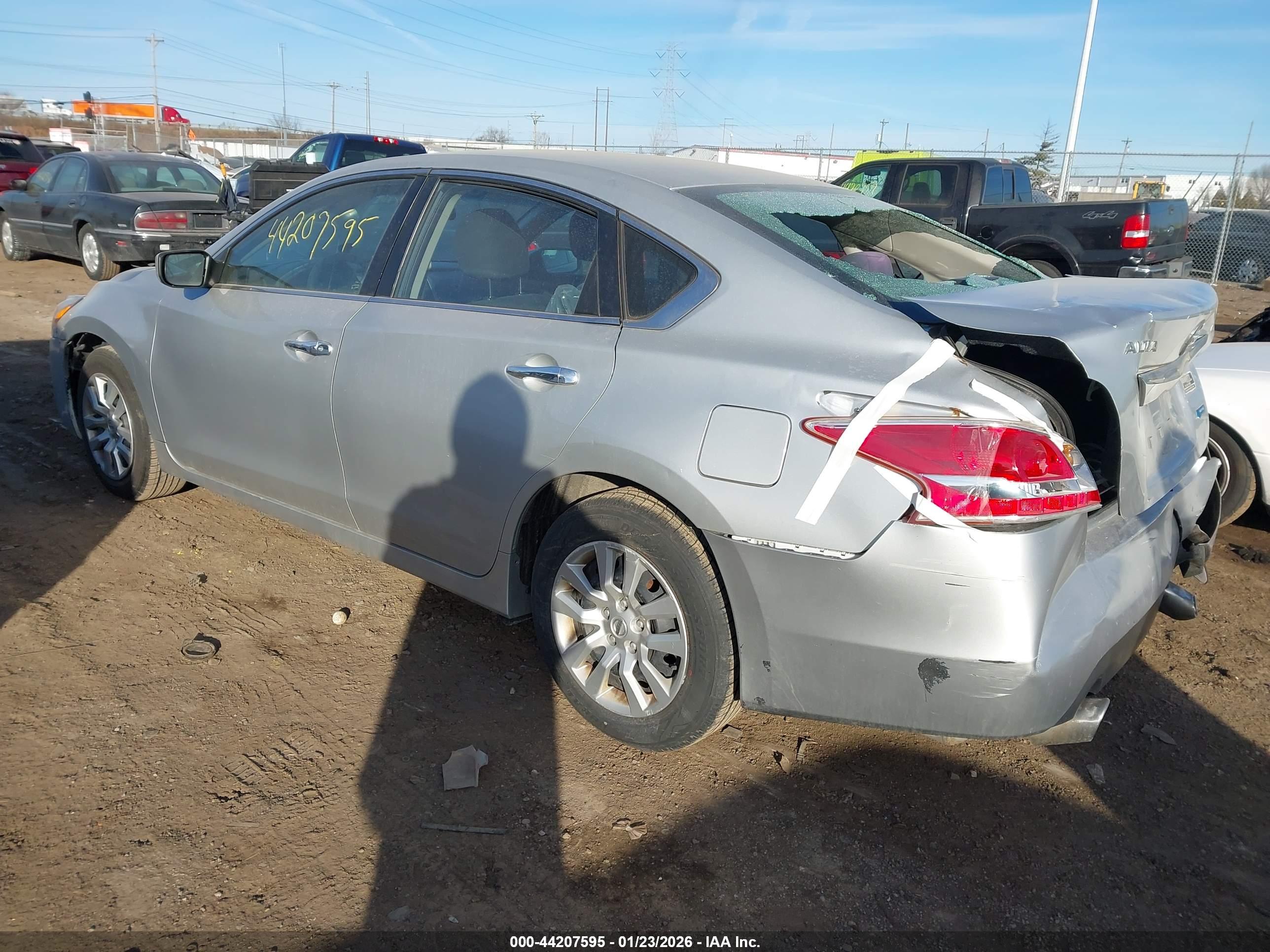NISSAN ALTIMA image 3