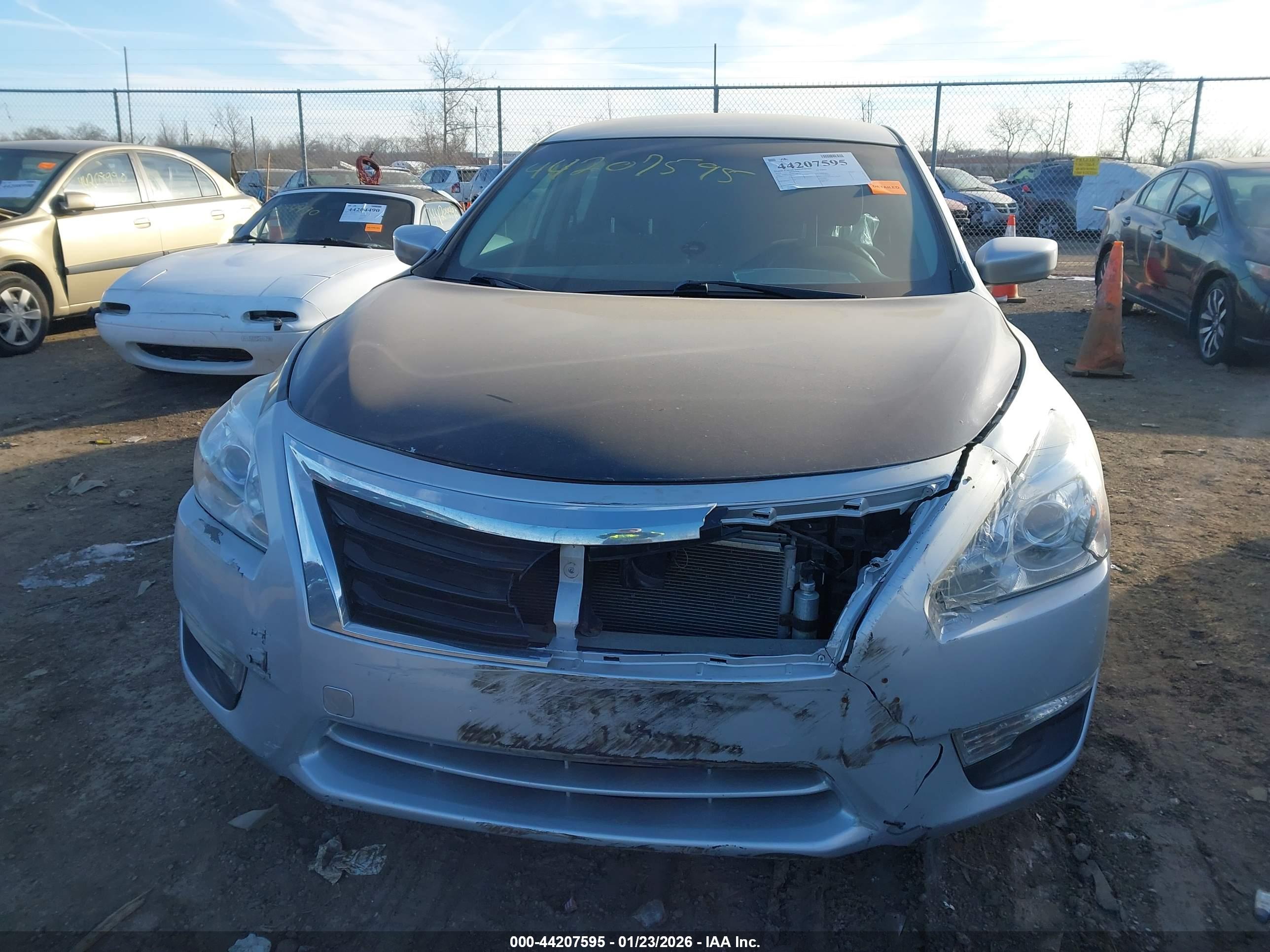 NISSAN ALTIMA image 6