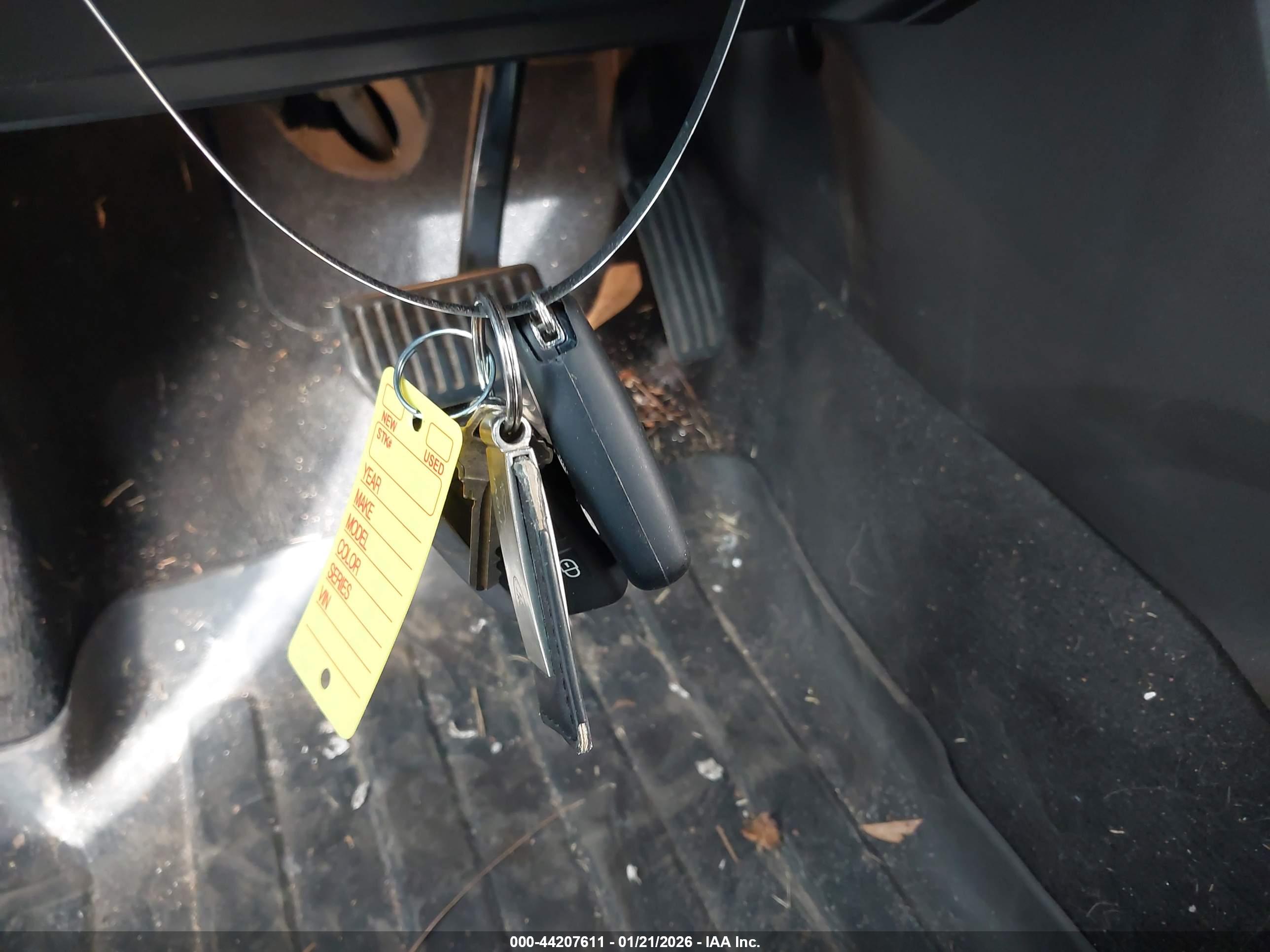 LAND ROVER image 11