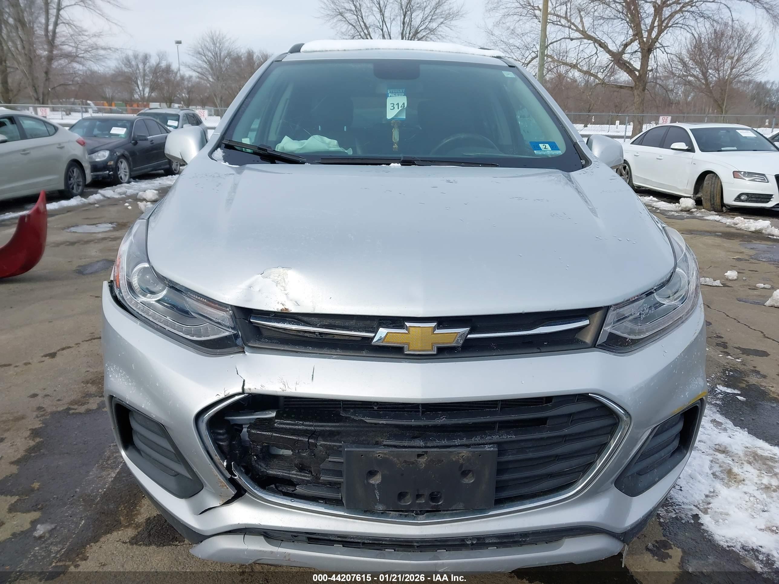 CHEVROLET TRAX image 6
