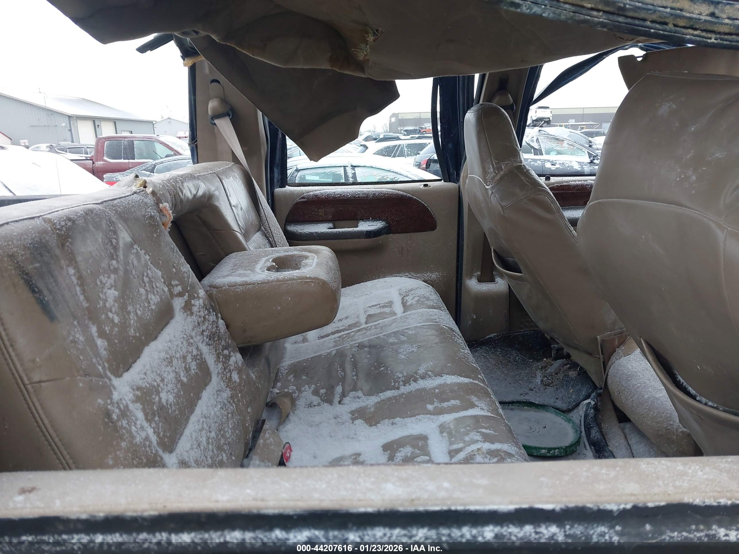FORD F-250 image 8