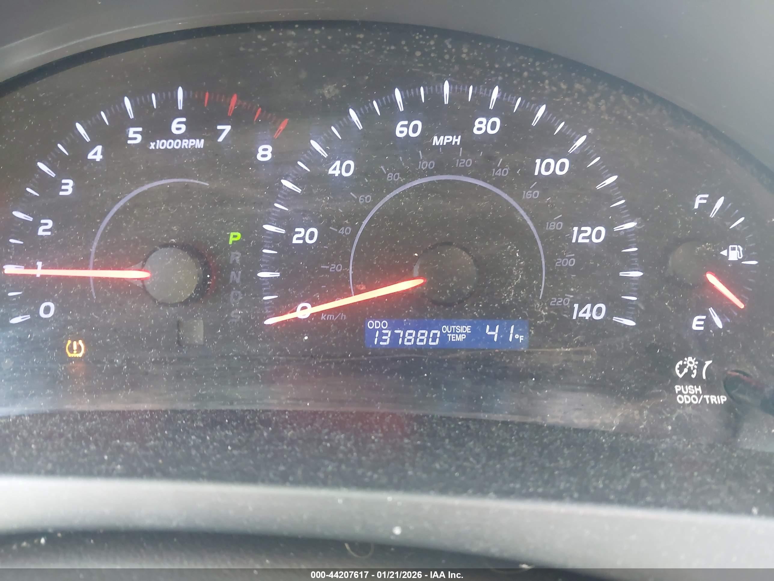 TOYOTA CAMRY image 7