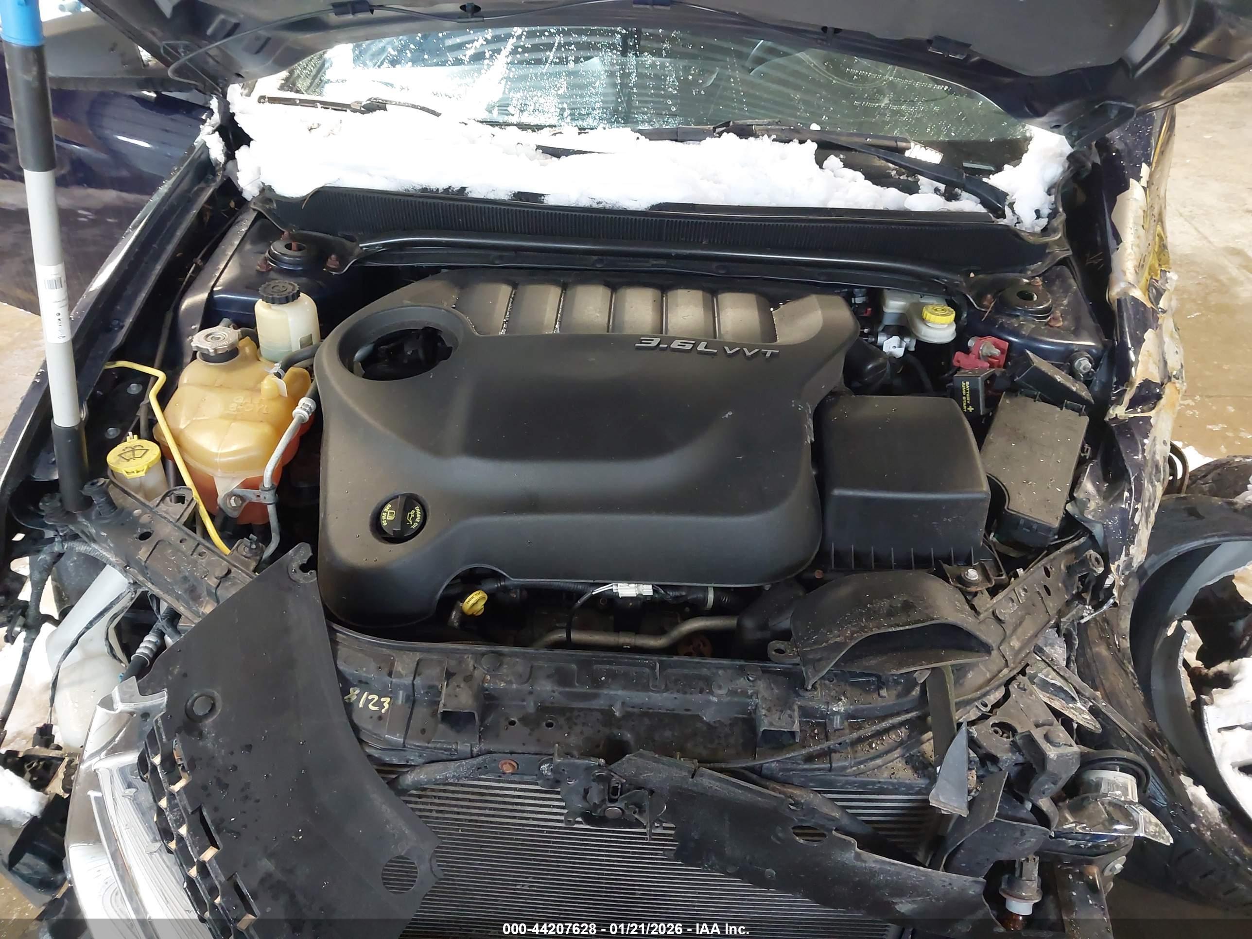 DODGE AVENGER image 10