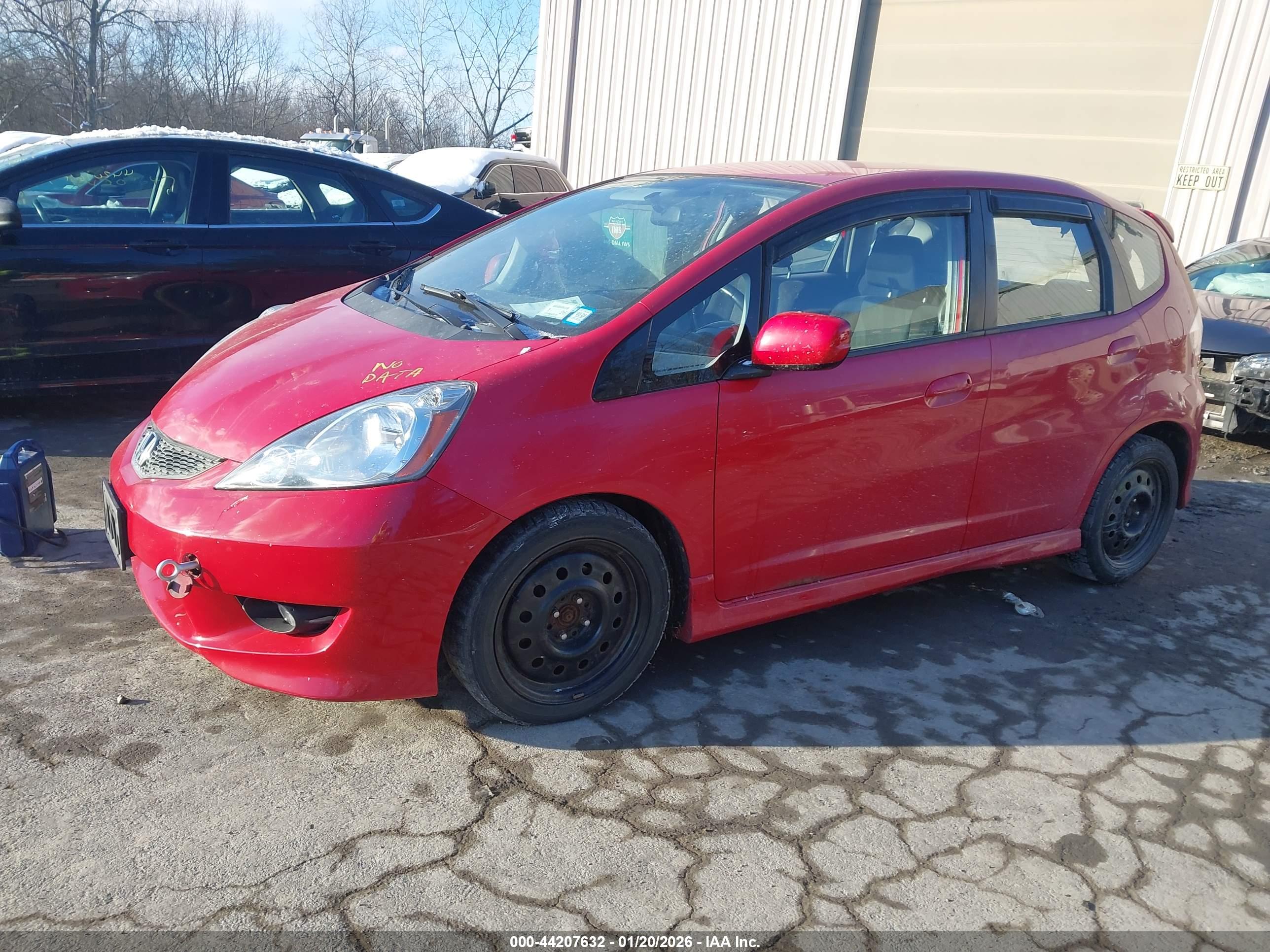 HONDA FIT image 2