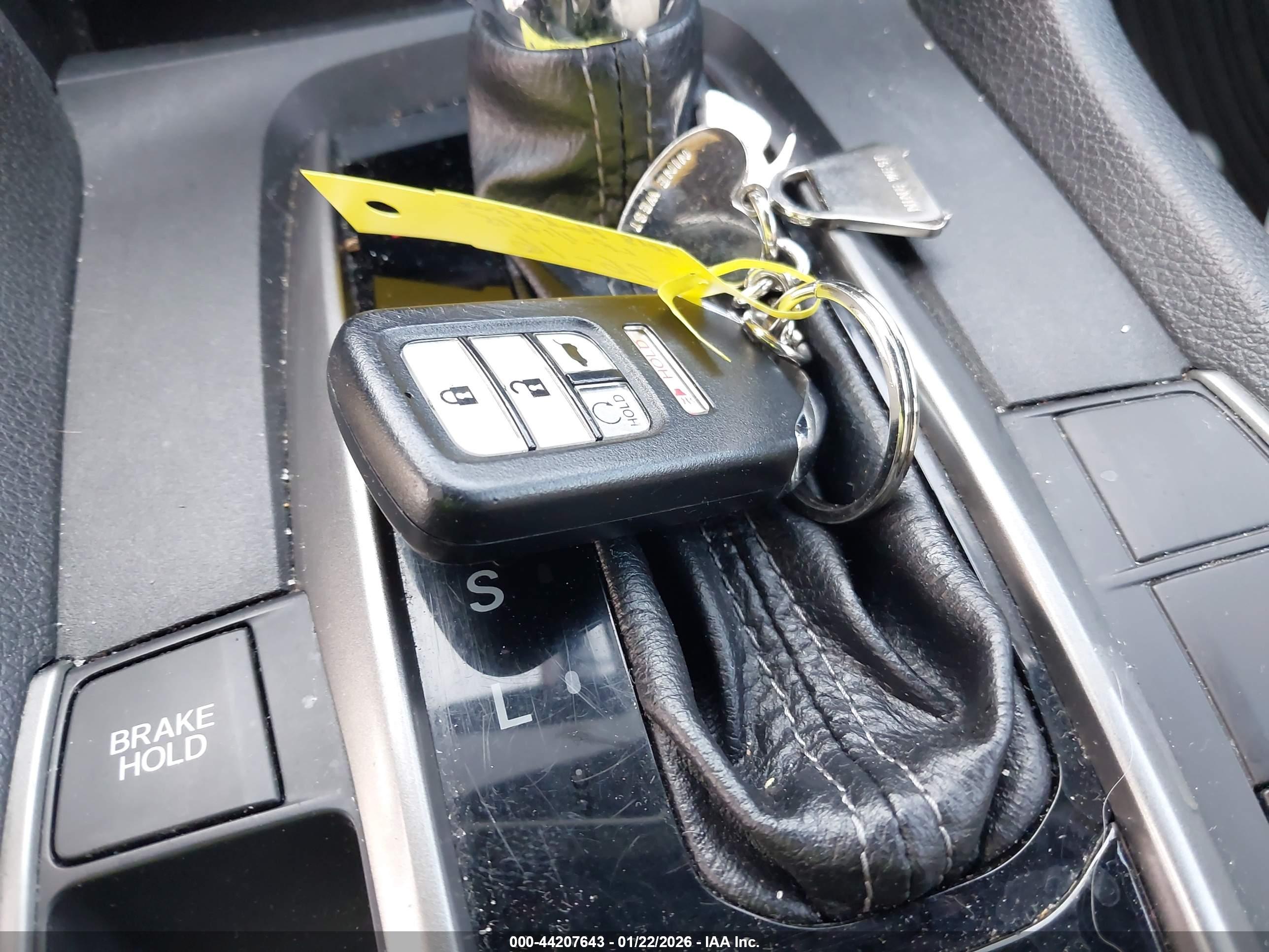 HONDA CIVIC image 11