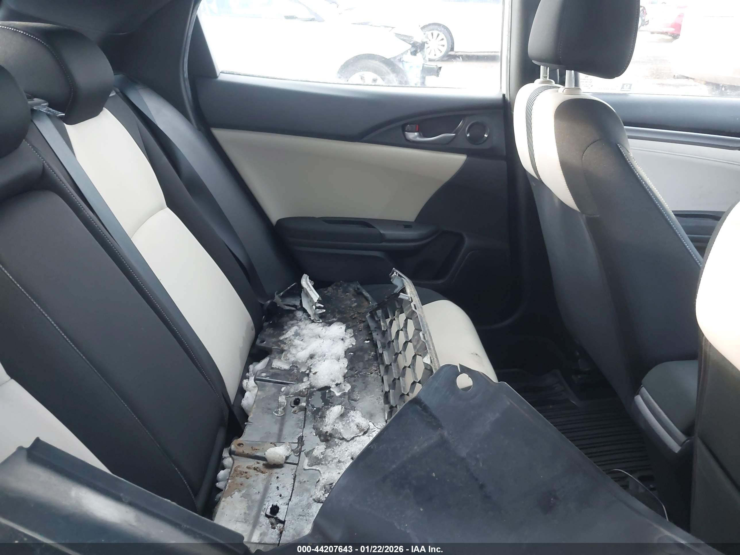 HONDA CIVIC image 8