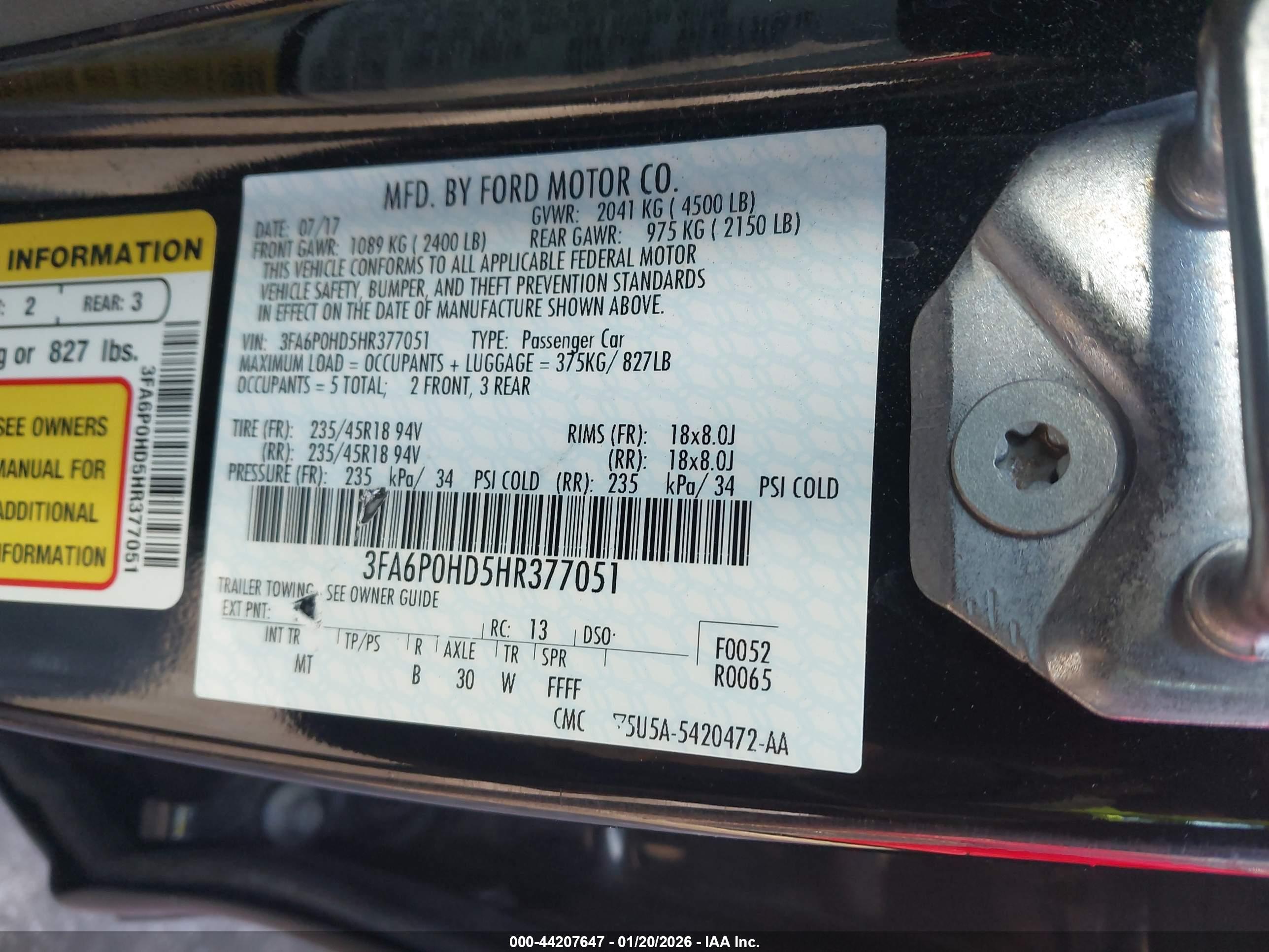 FORD FUSION image 9
