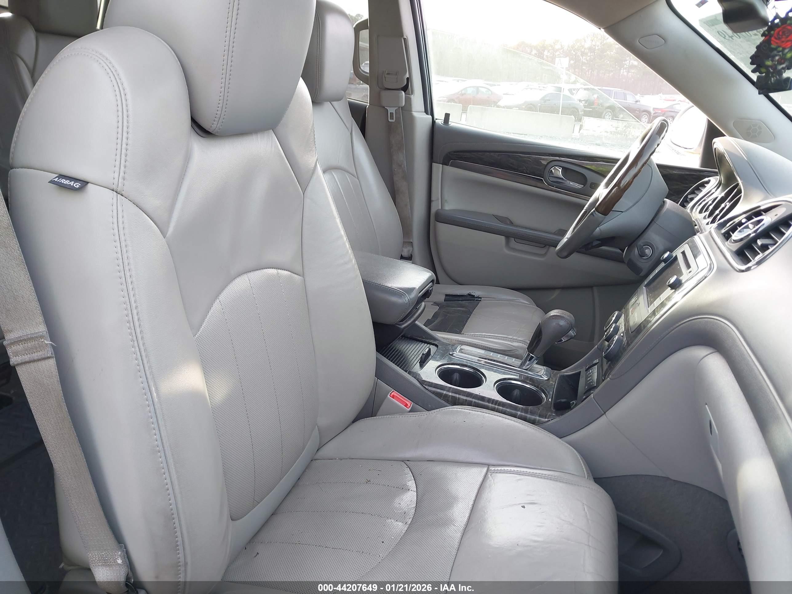 BUICK ENCLAVE image 5