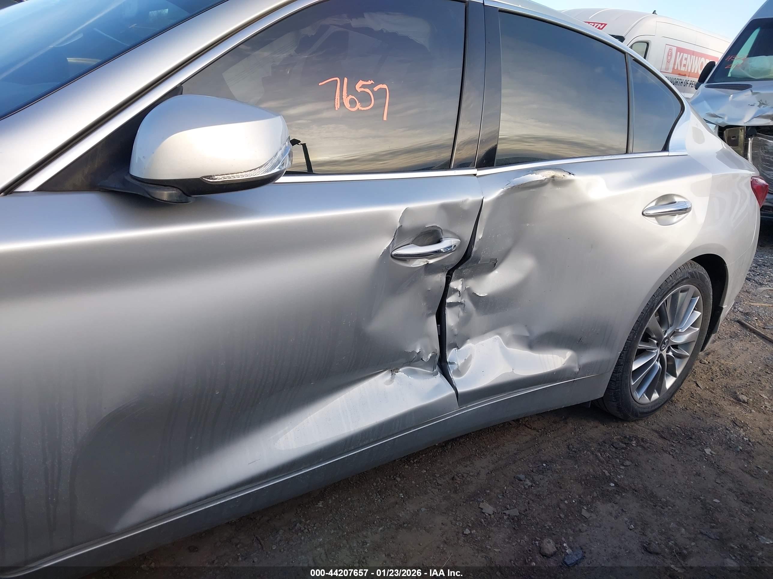 INFINITI Q50 image 6