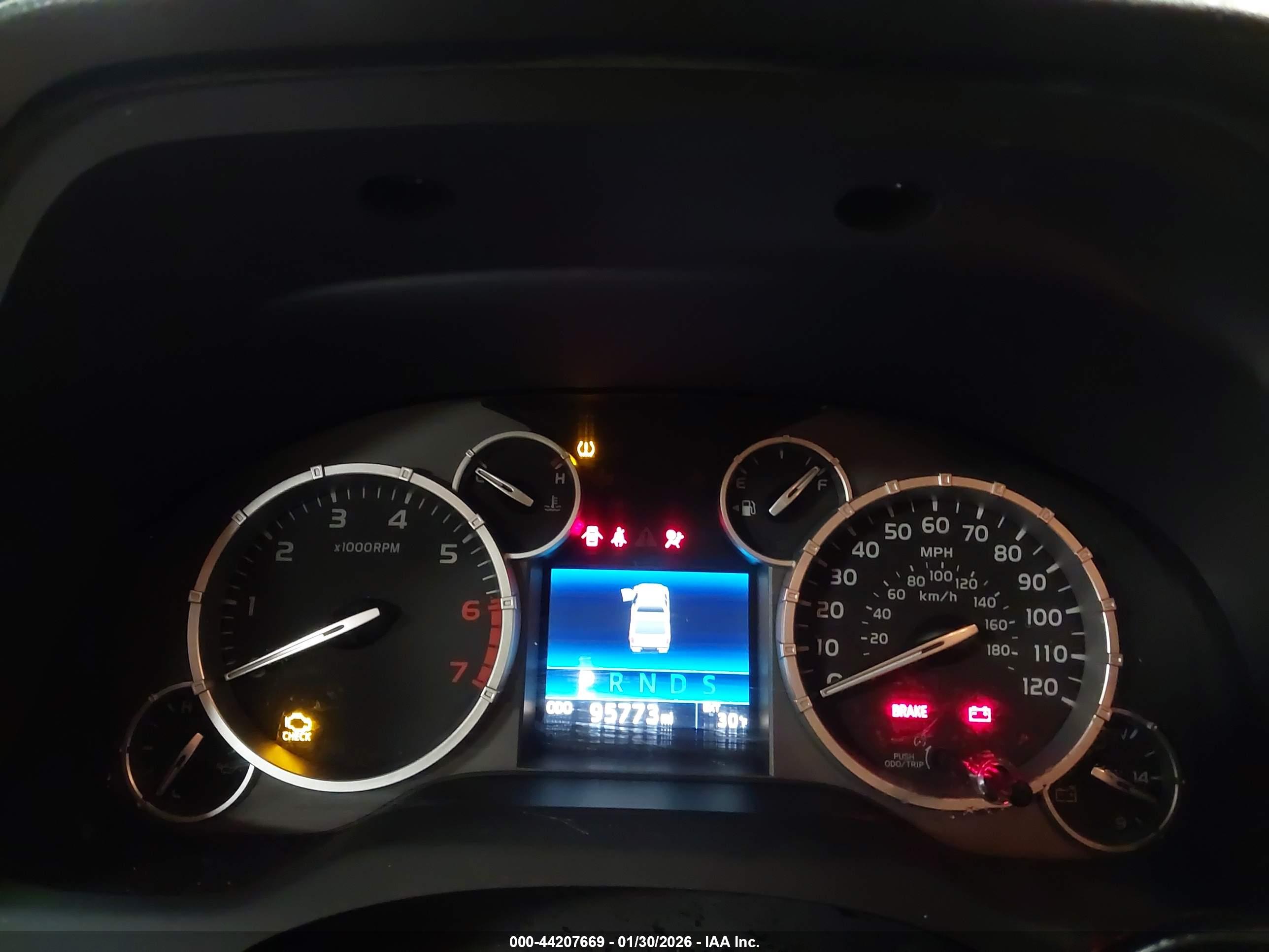 TOYOTA TUNDRA image 7