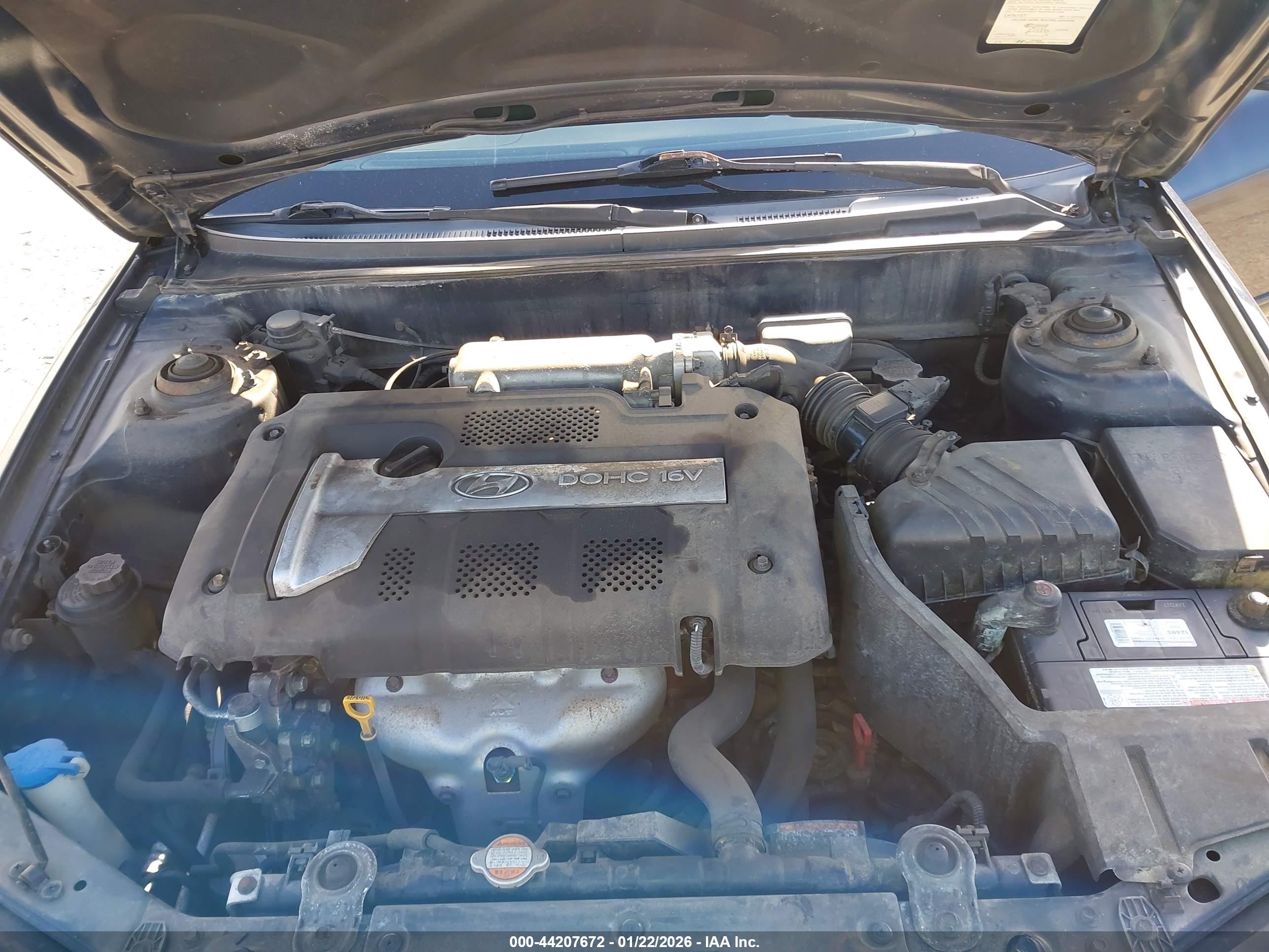 HYUNDAI ELANTRA image 10