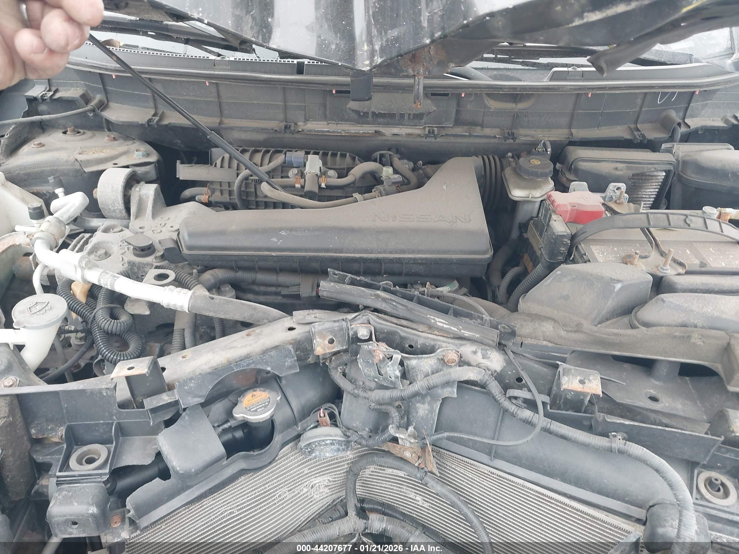 NISSAN ROGUE image 10