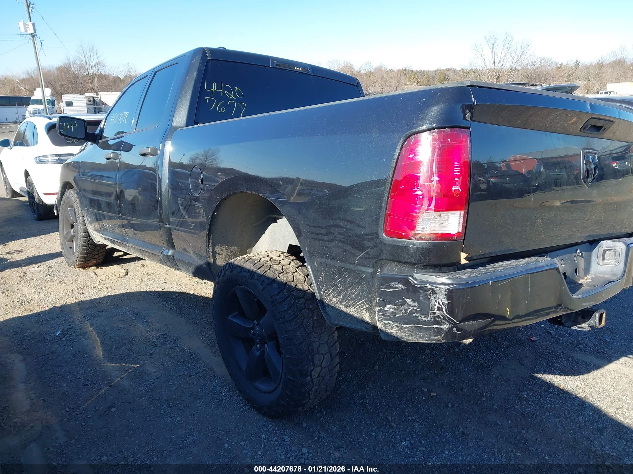 RAM 1500 image 3