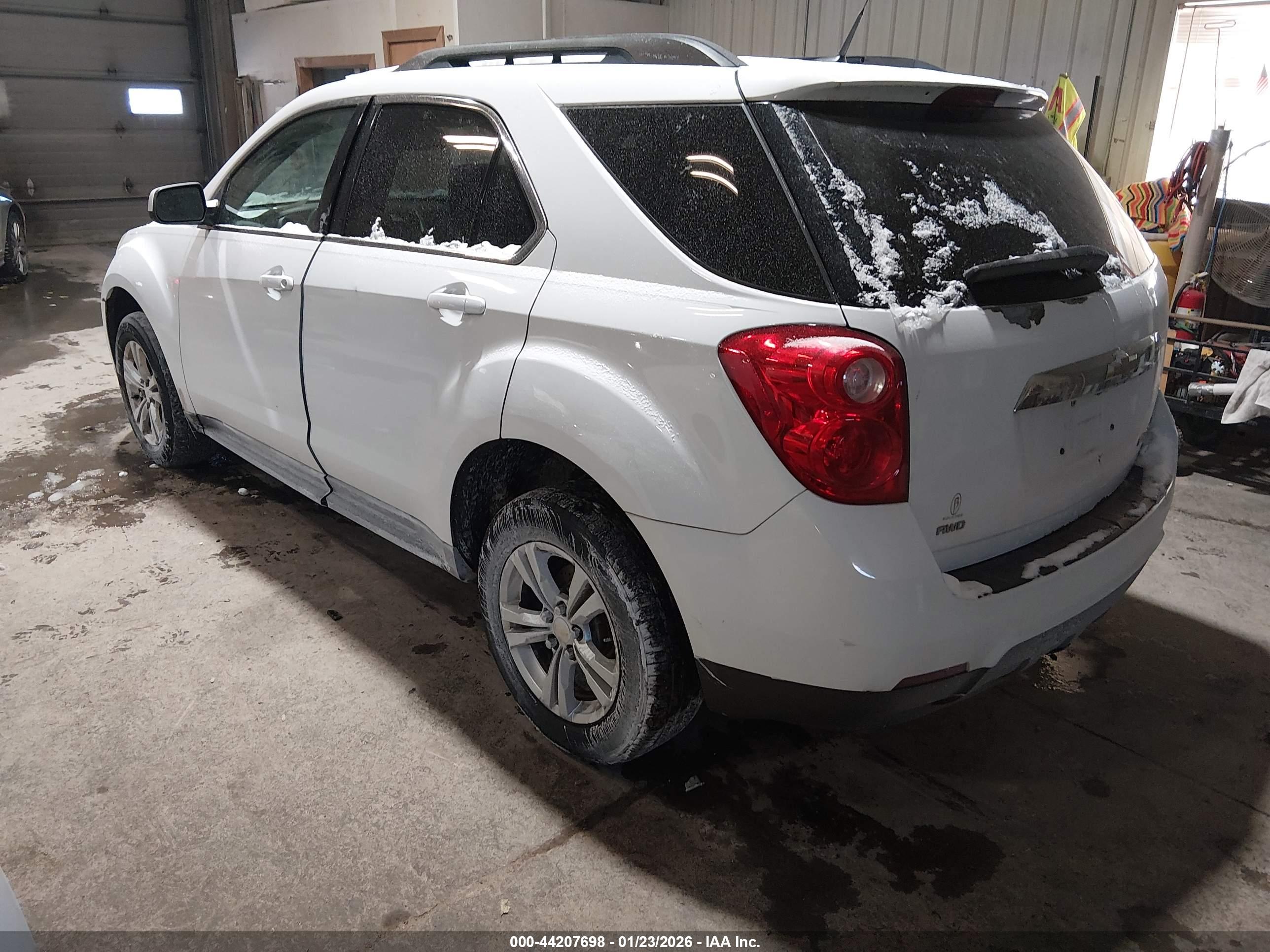 CHEVROLET EQUINOX image 3