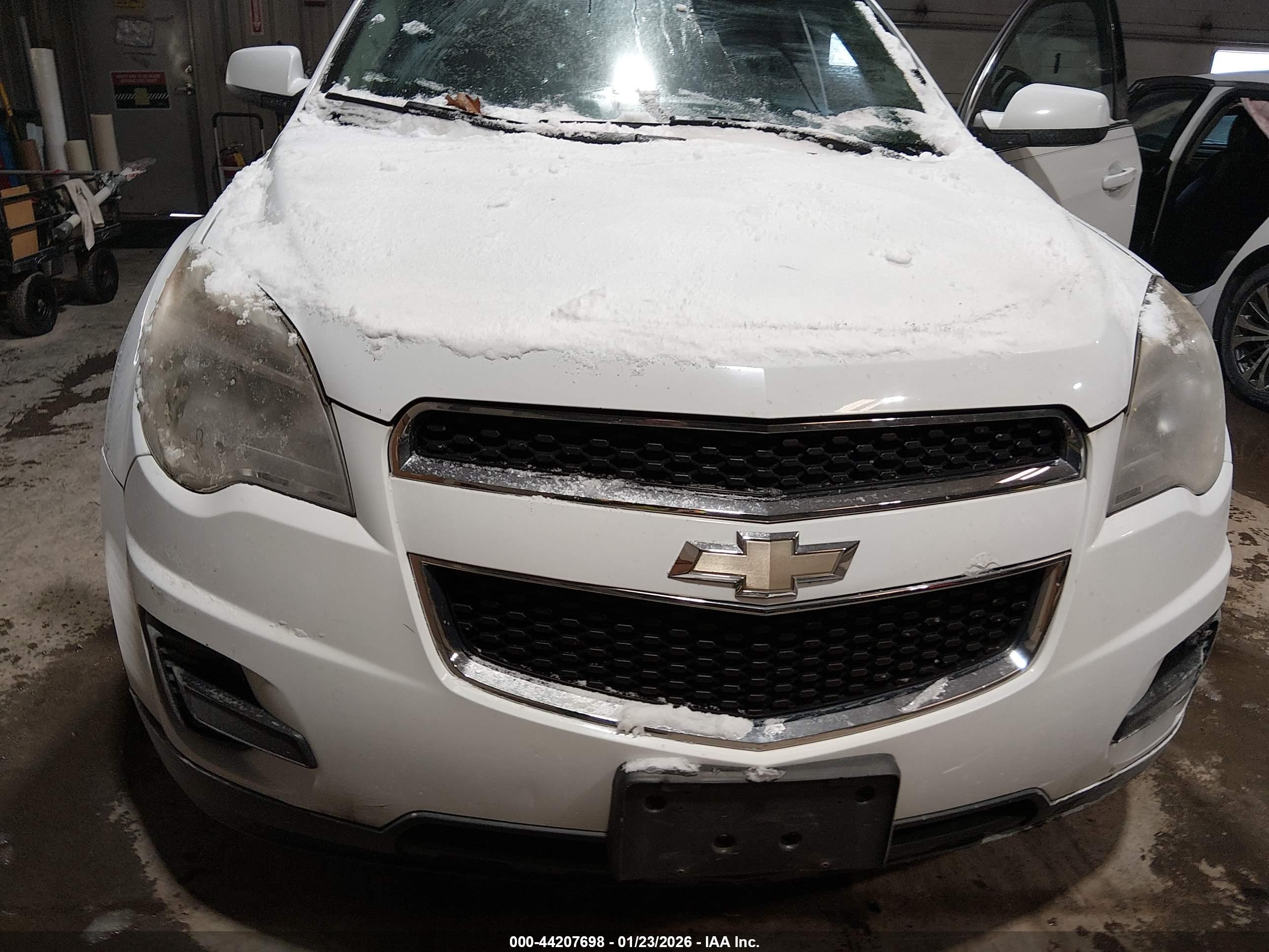 CHEVROLET EQUINOX image 6