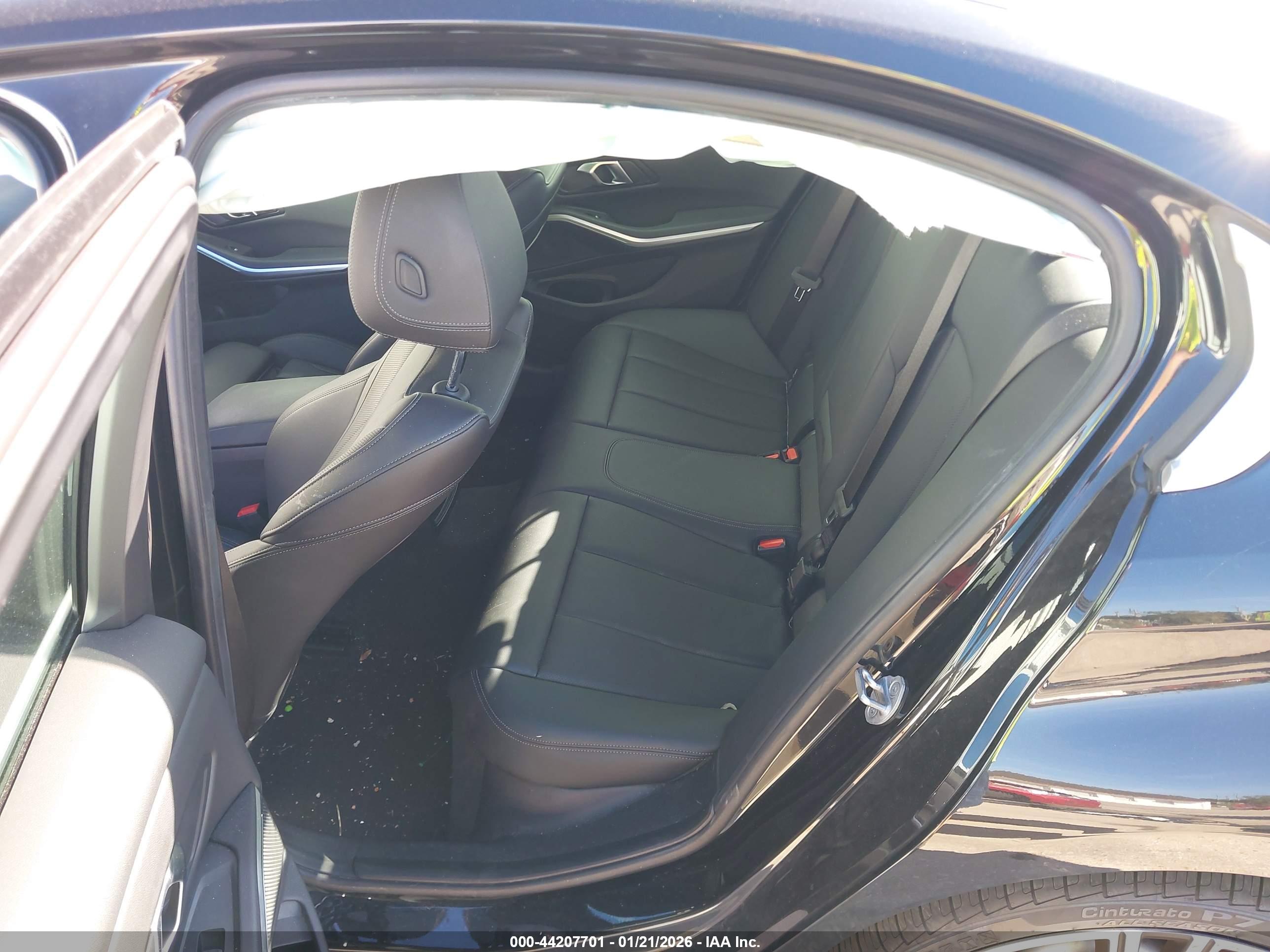 BMW 330I image 8