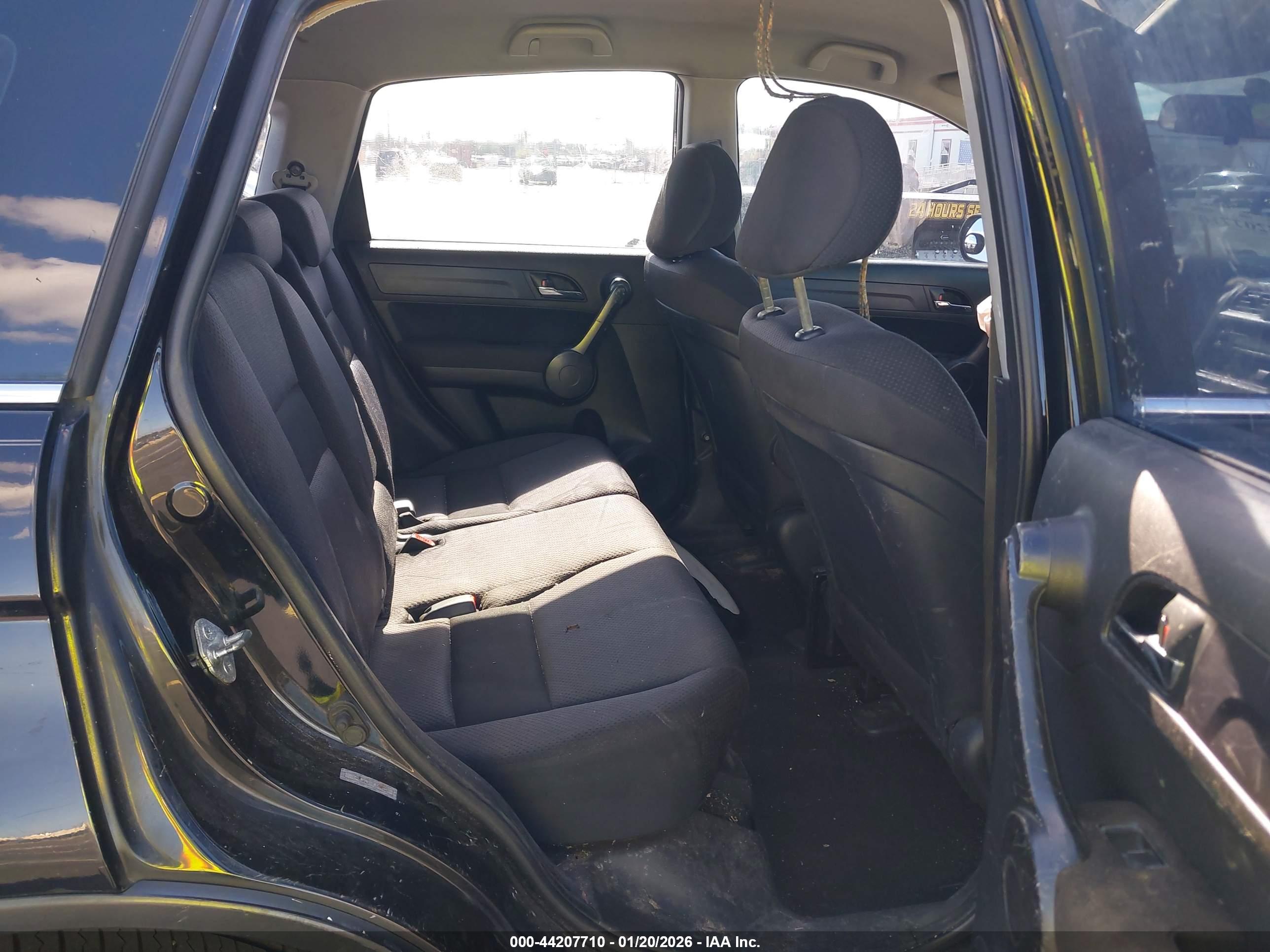 HONDA CR-V image 8