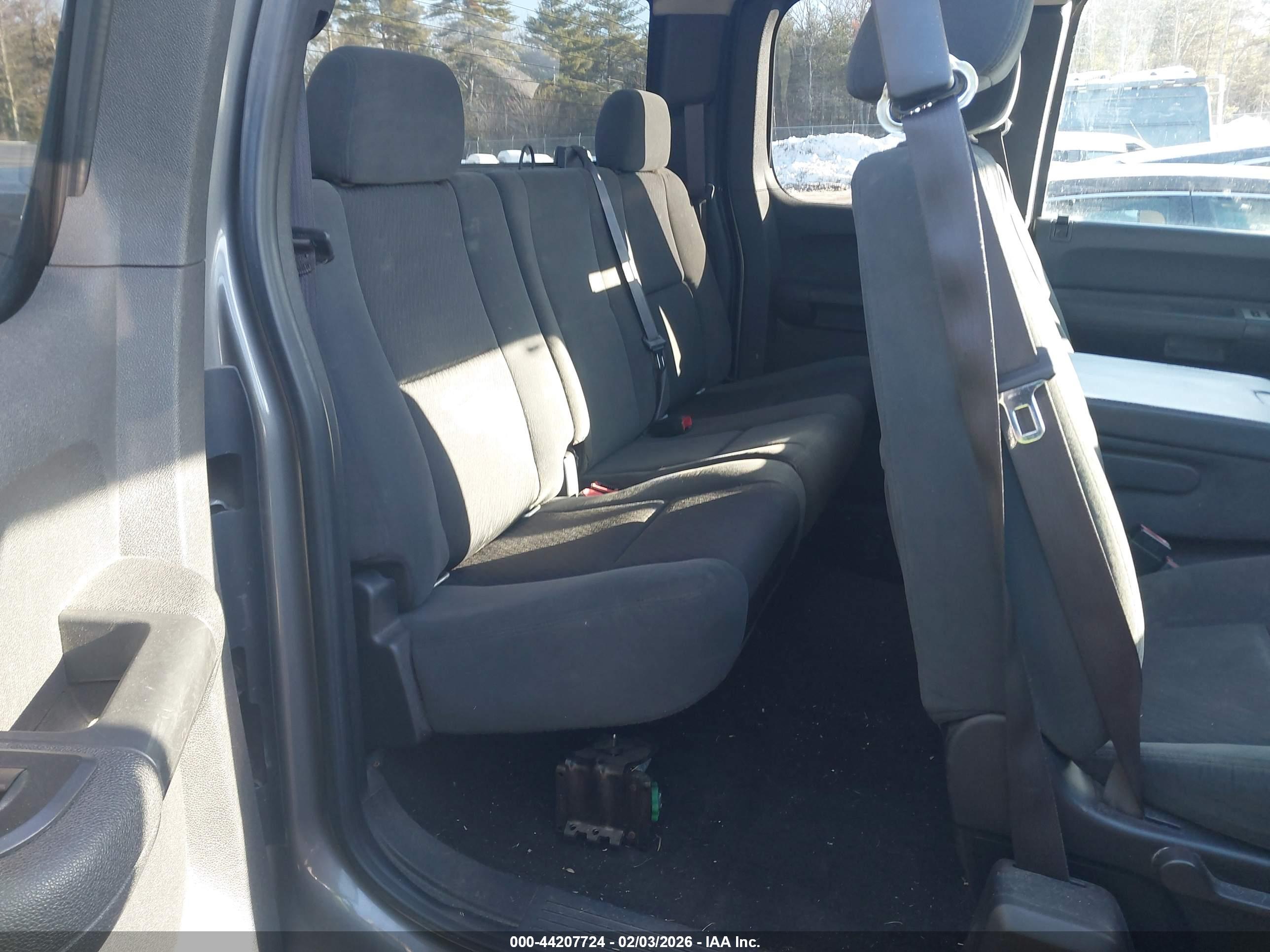 GMC SIERRA image 7