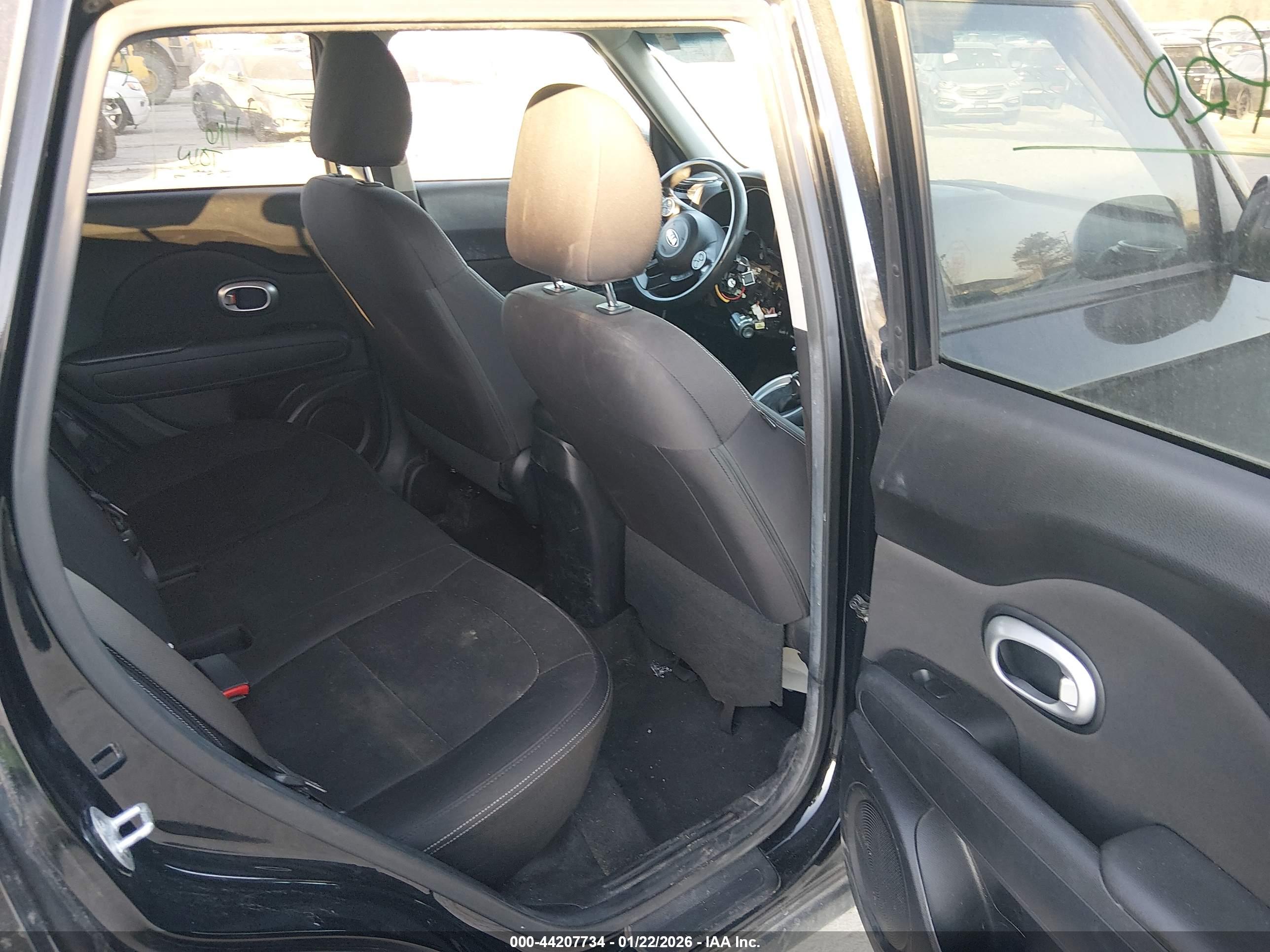 KIA SOUL image 8