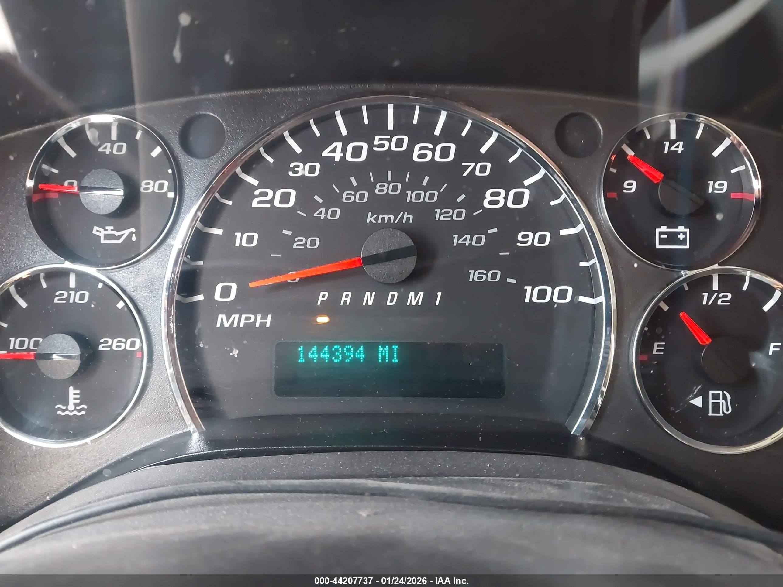CHEVROLET EXPRESS image 7