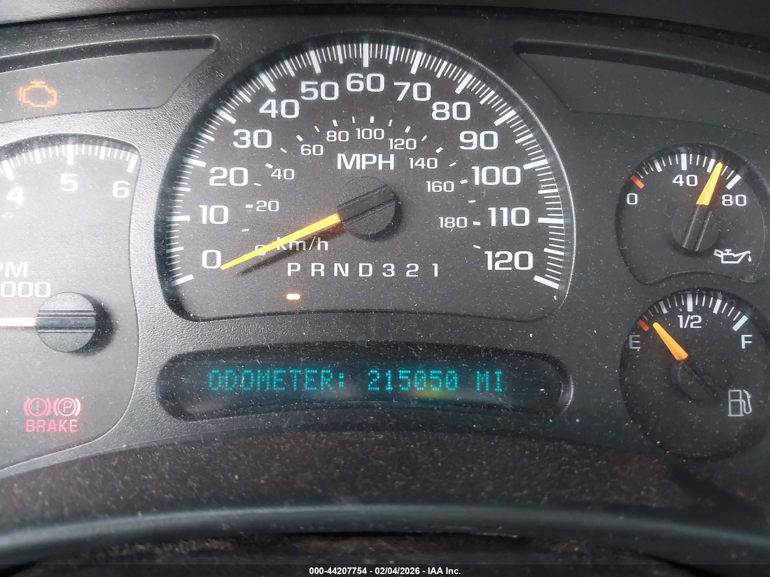 CHEVROLET SILVERADO image 7