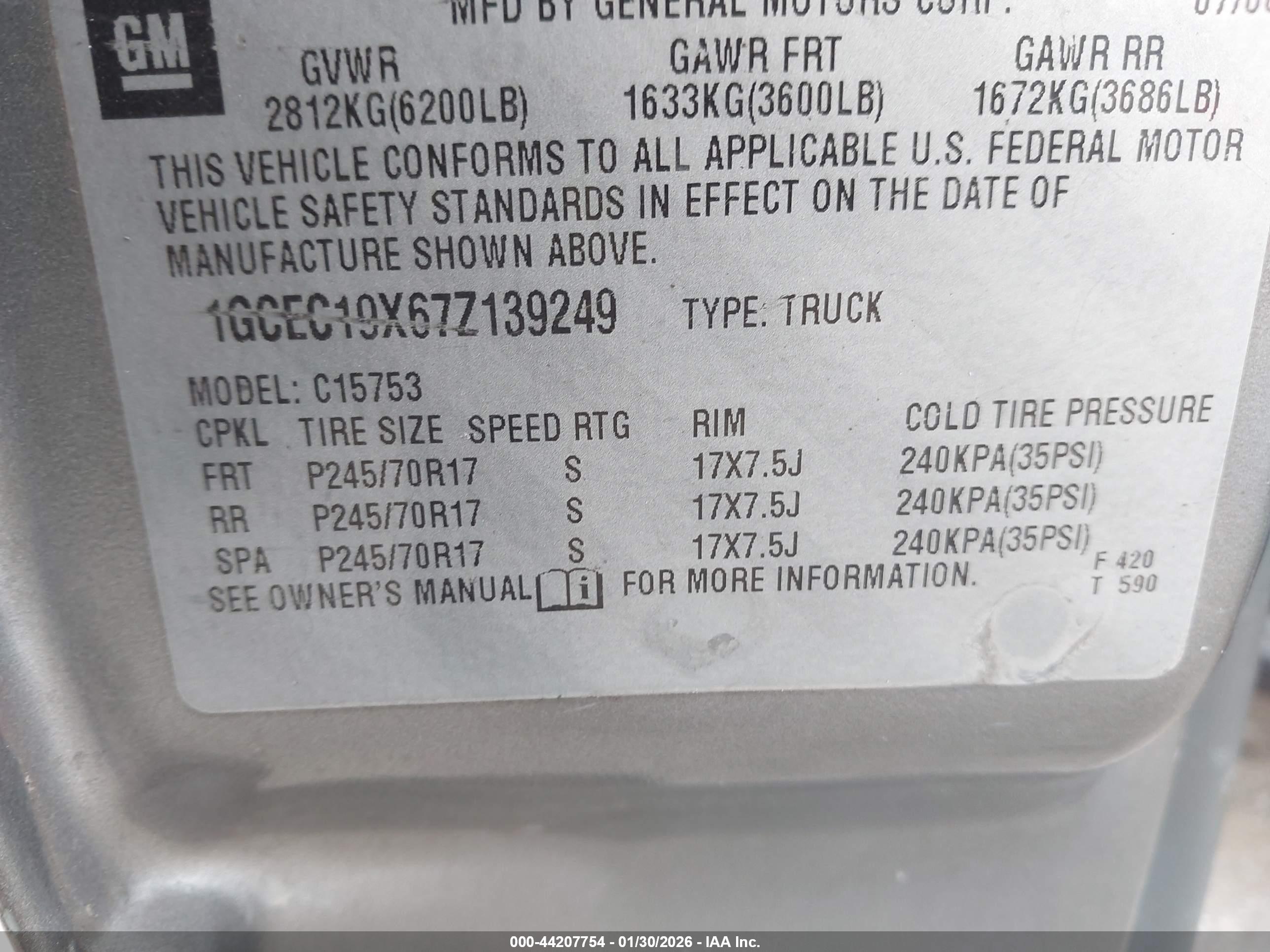 CHEVROLET SILVERADO image 9