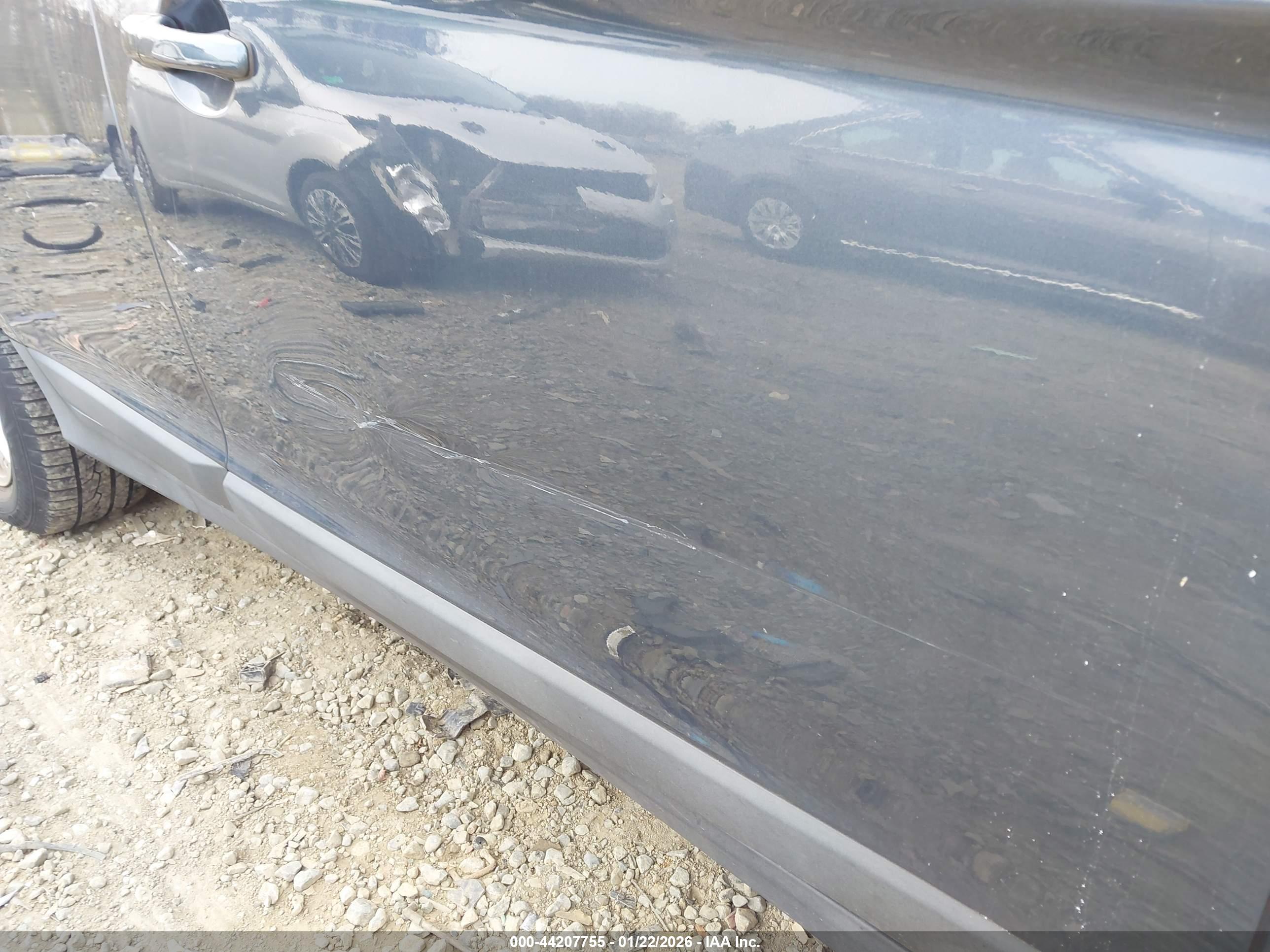 VOLVO XC60 image 6