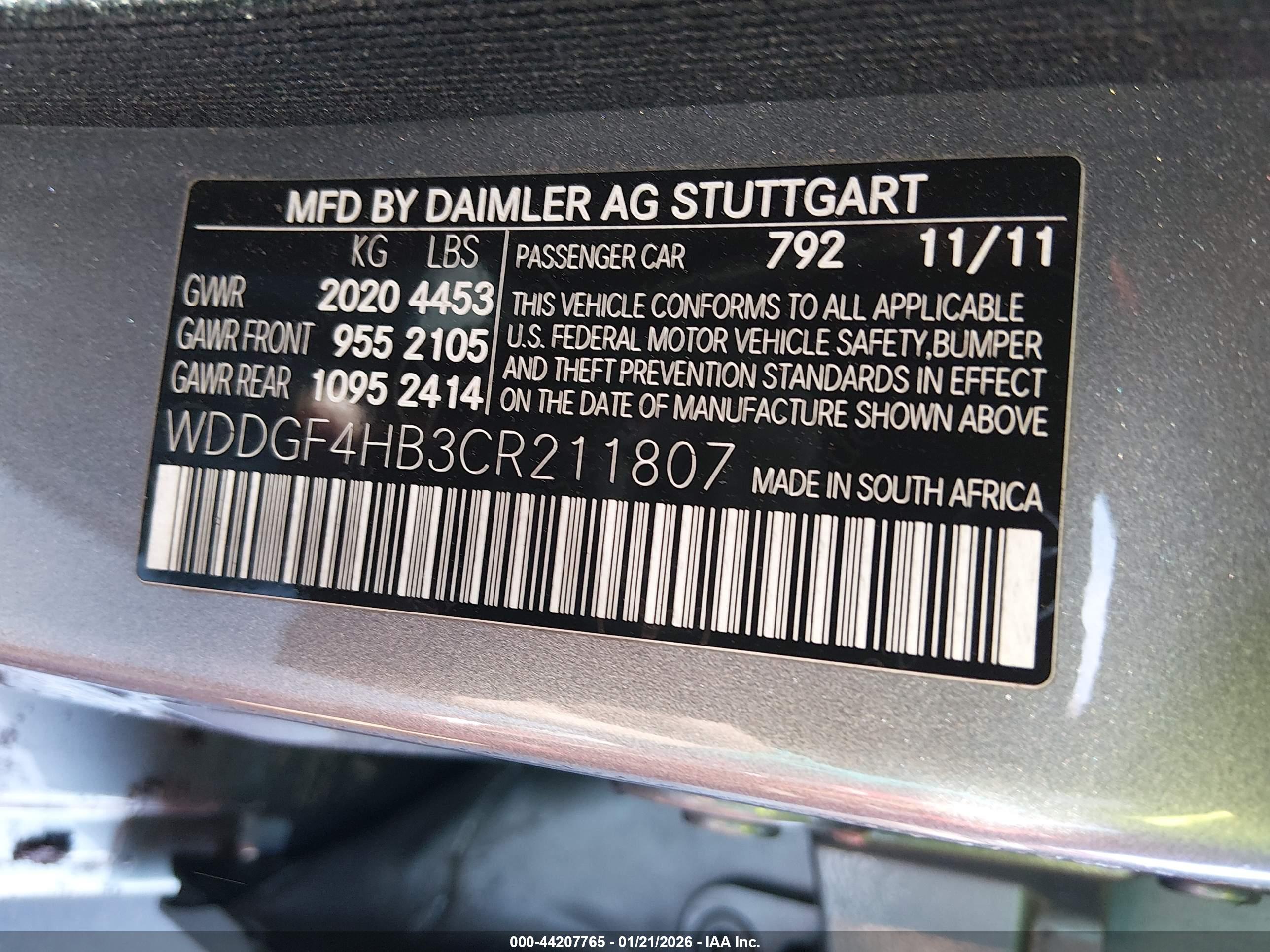 MERCEDES-BENZ C image 9