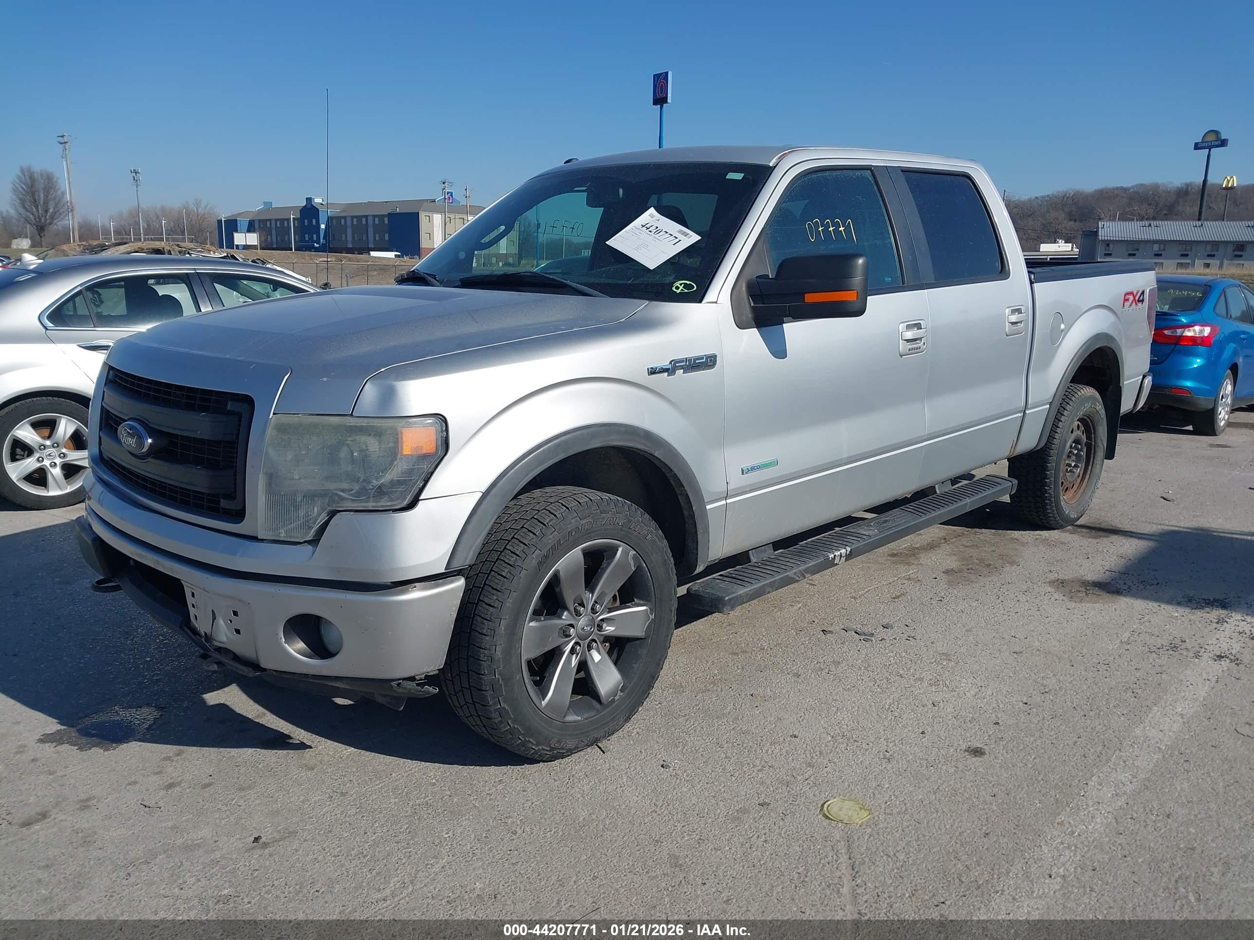 FORD F-150 image 2