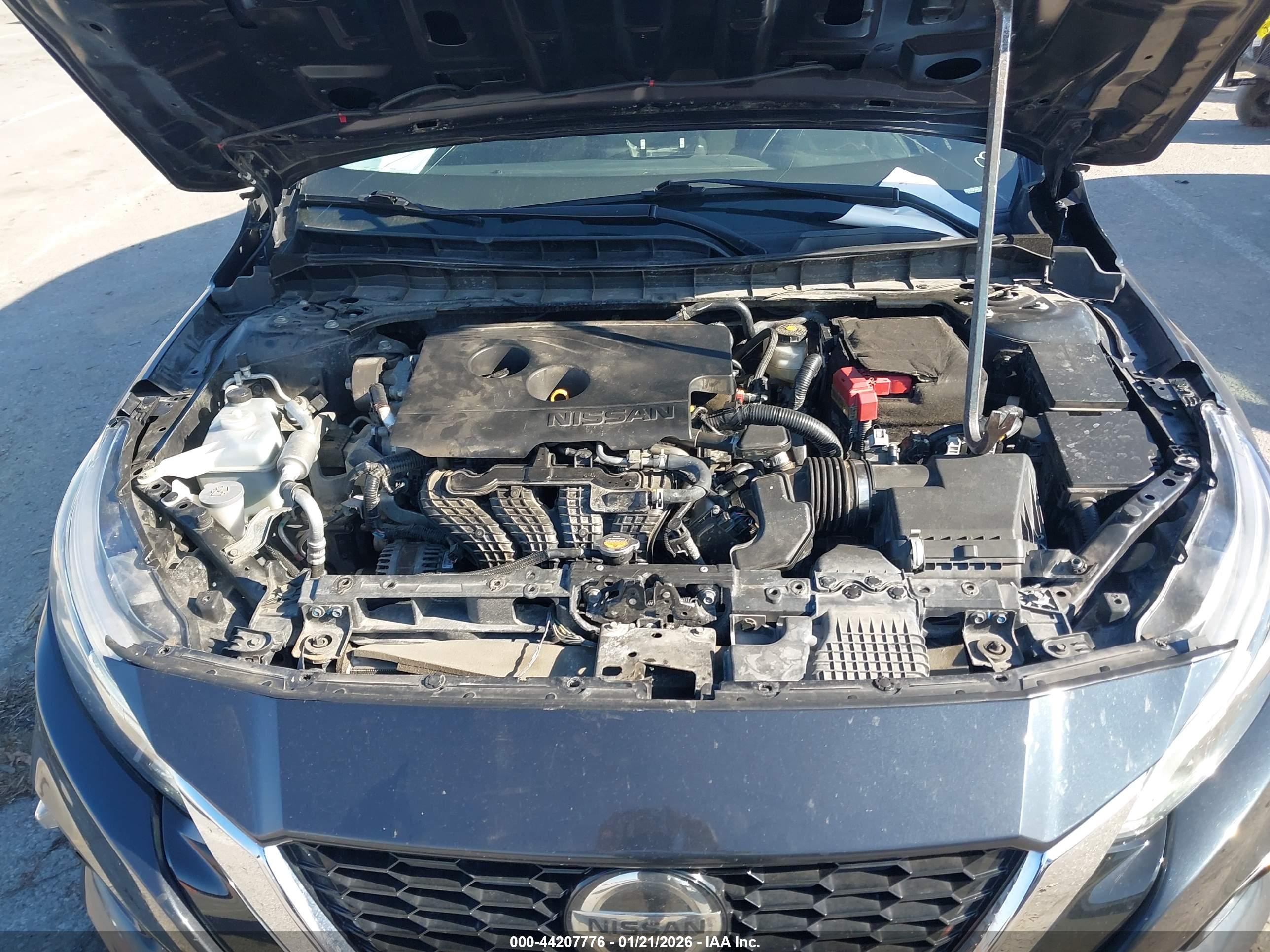 NISSAN ALTIMA image 10