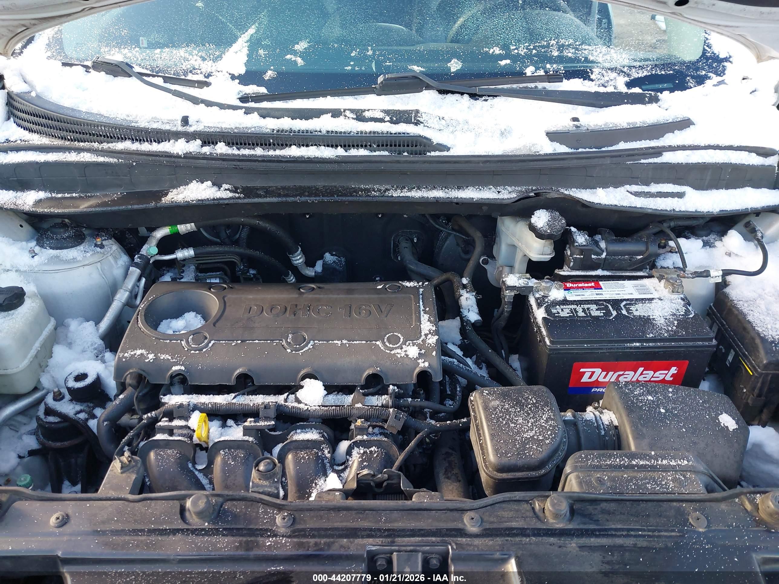 HYUNDAI TUCSON image 10
