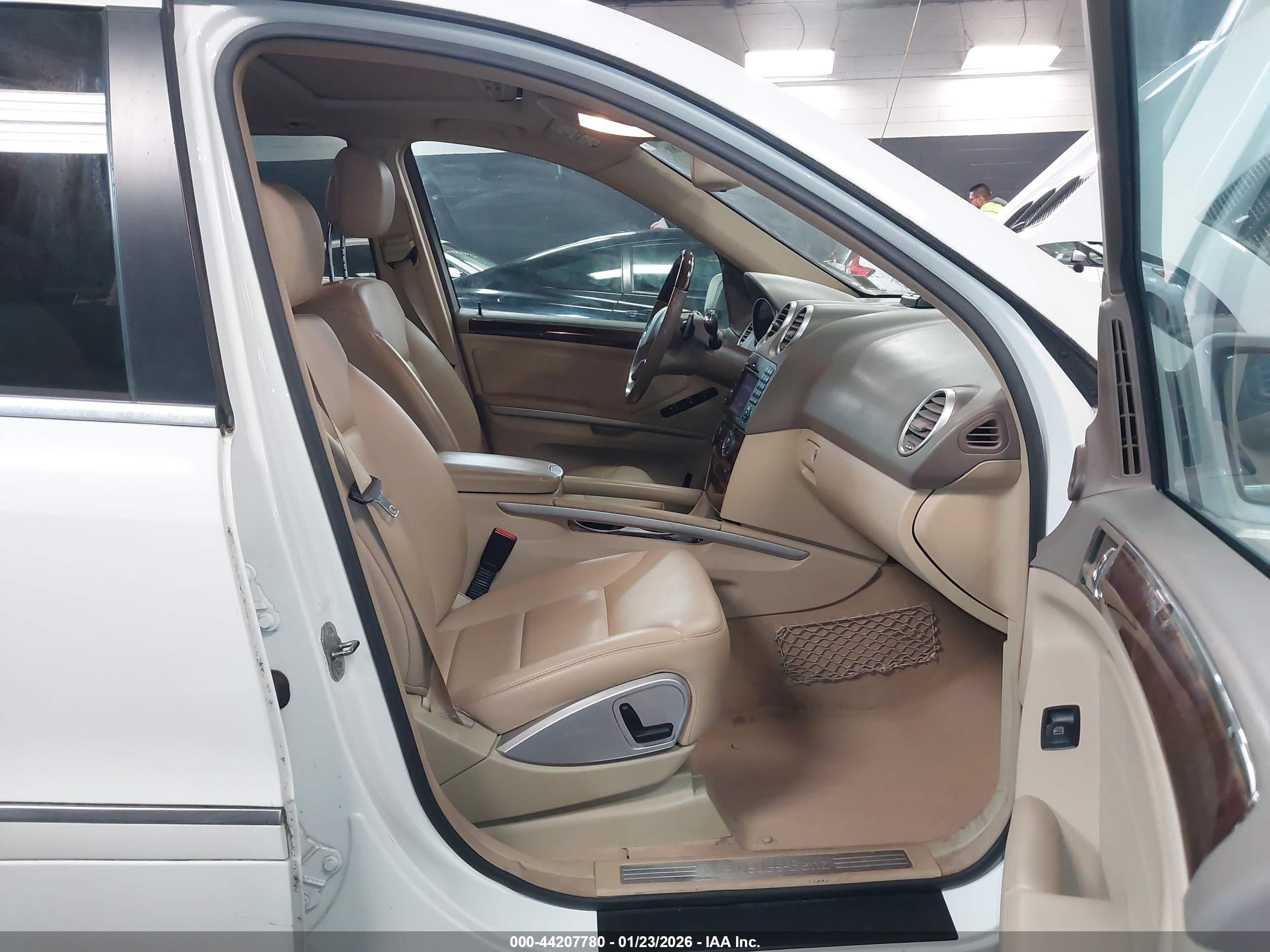 MERCEDES-BENZ ML image 5
