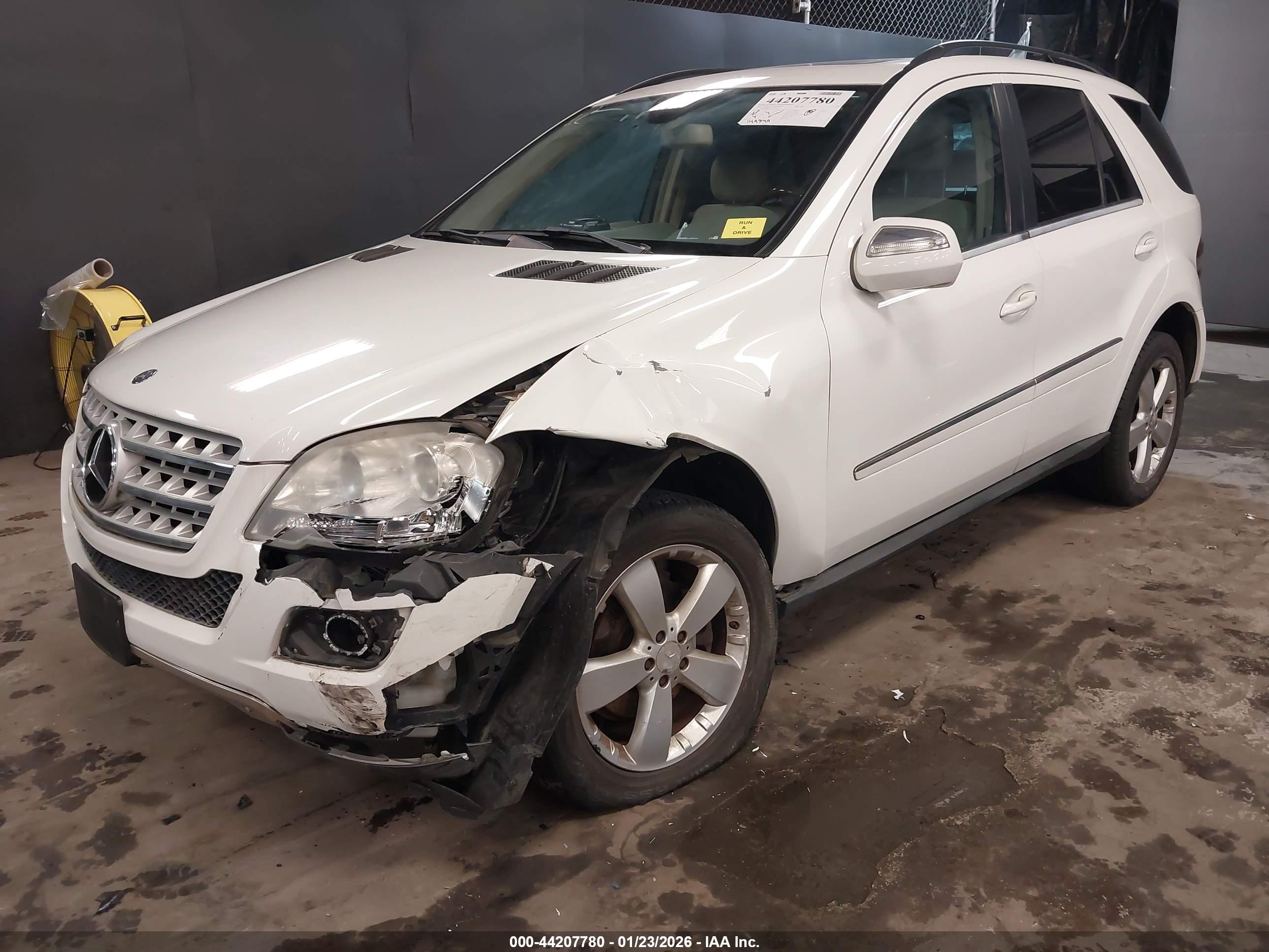 MERCEDES-BENZ ML image 6
