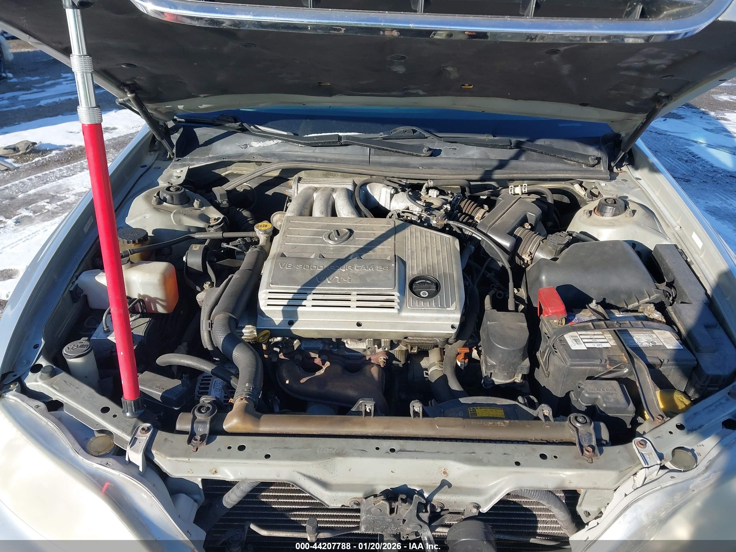 LEXUS ES image 10