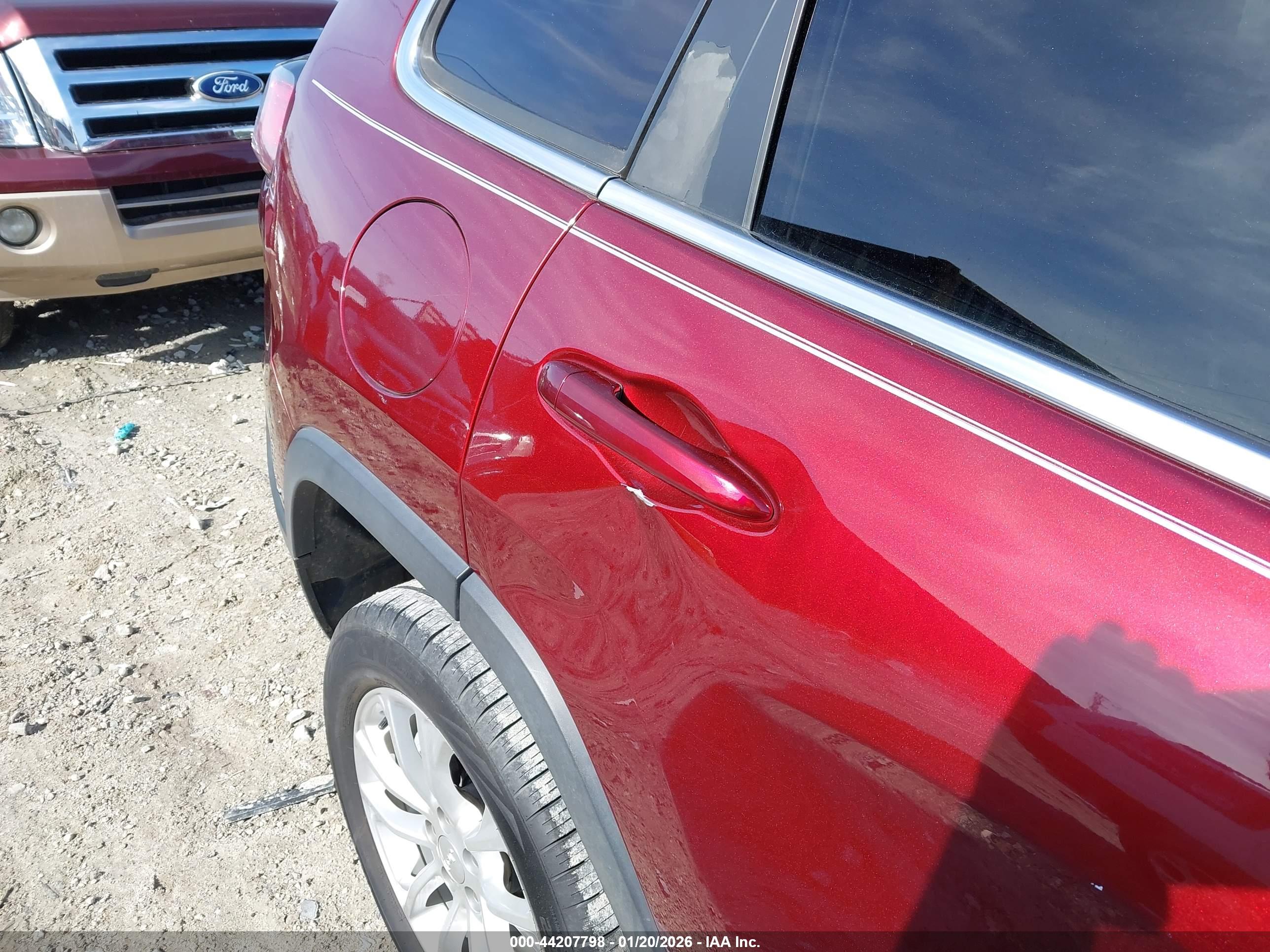 JEEP CHEROKEE image 6