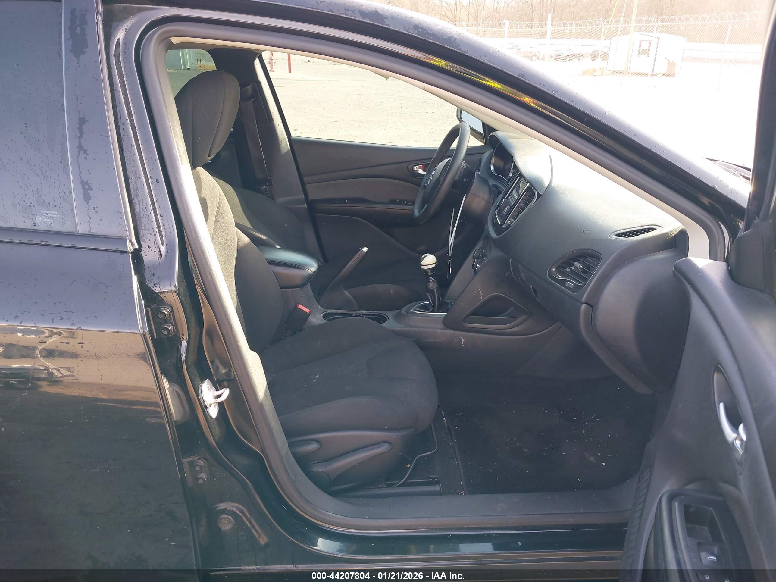 DODGE DART image 5