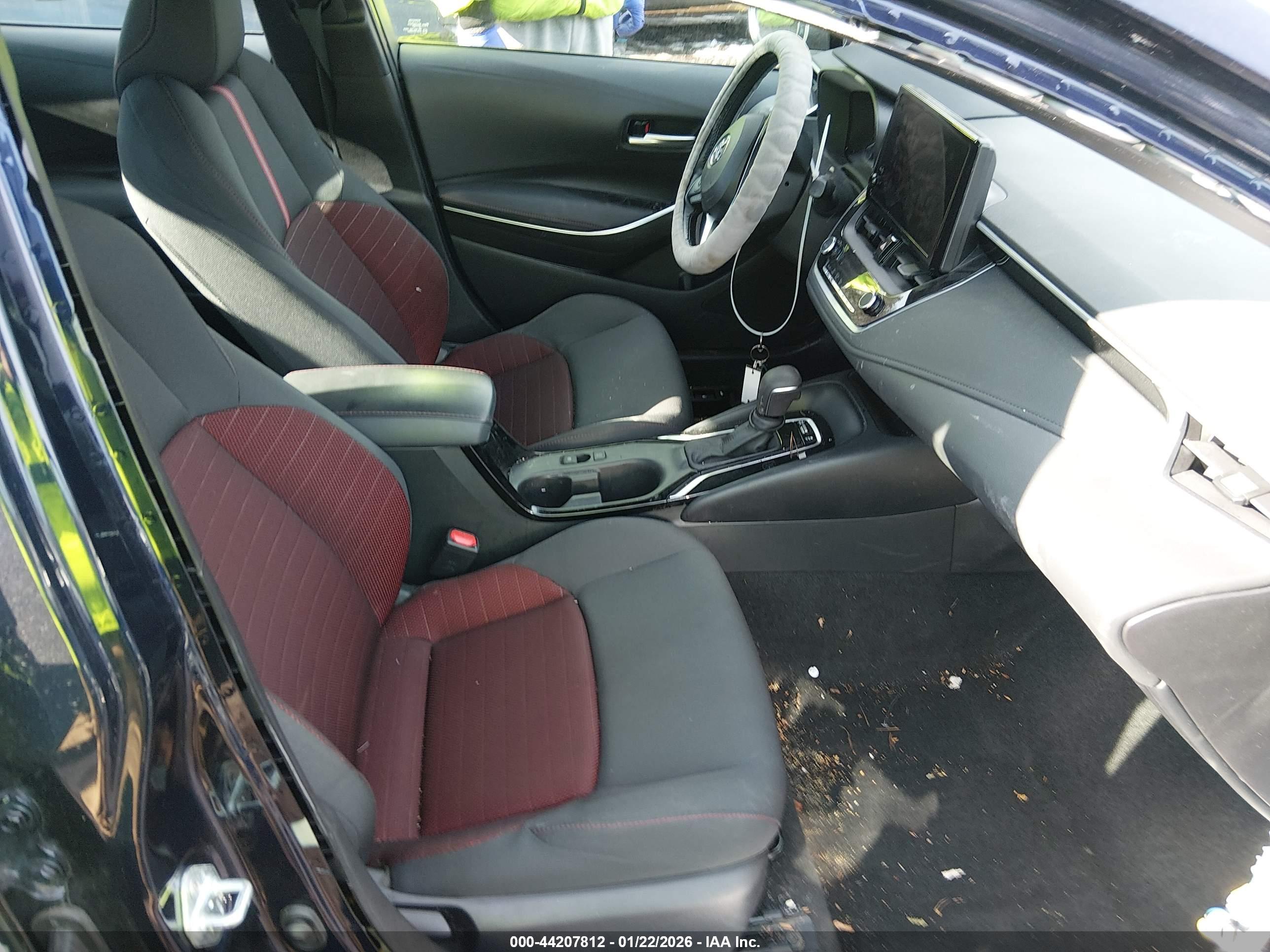 TOYOTA COROLLA image 5