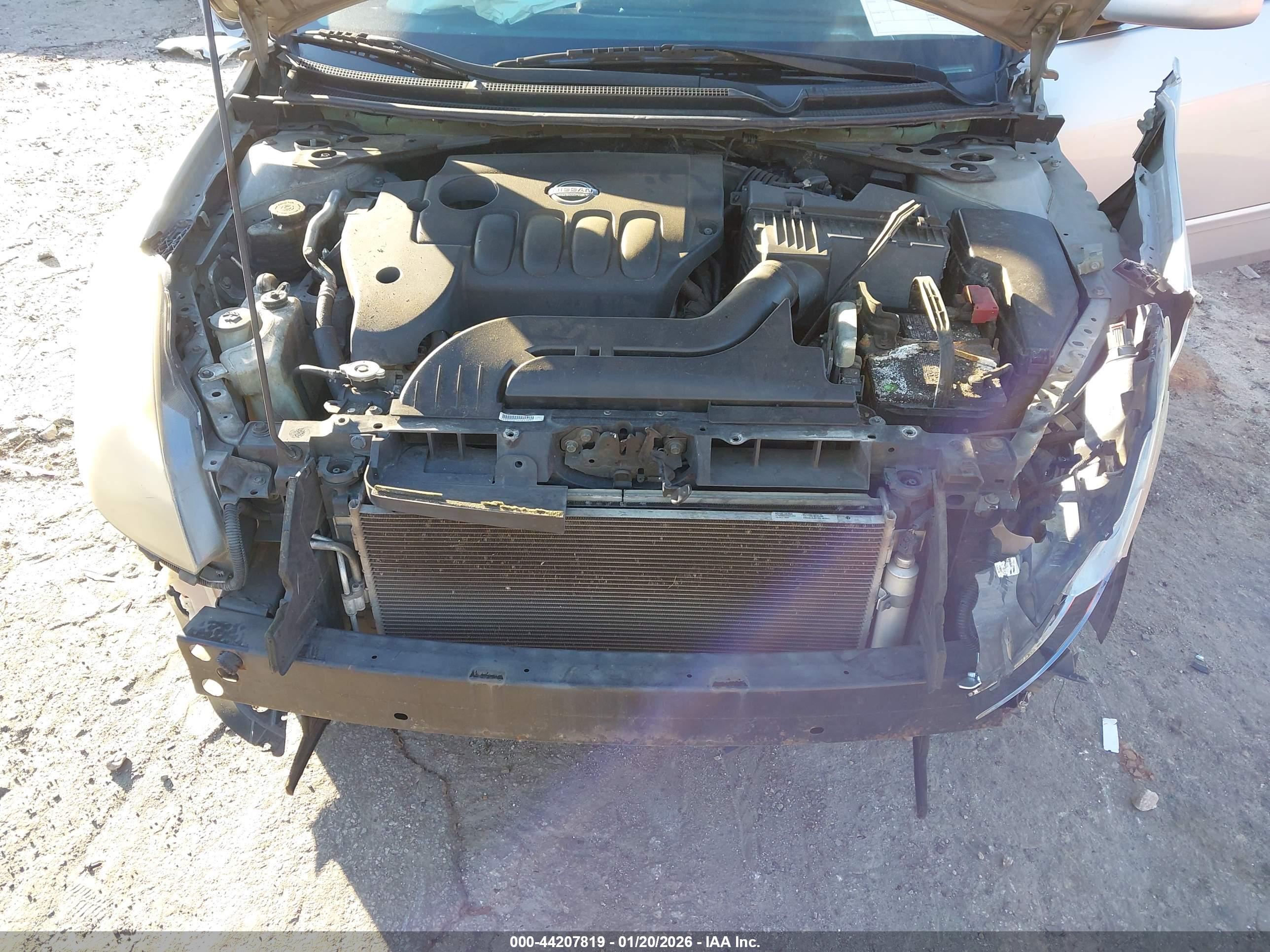 NISSAN ALTIMA image 10