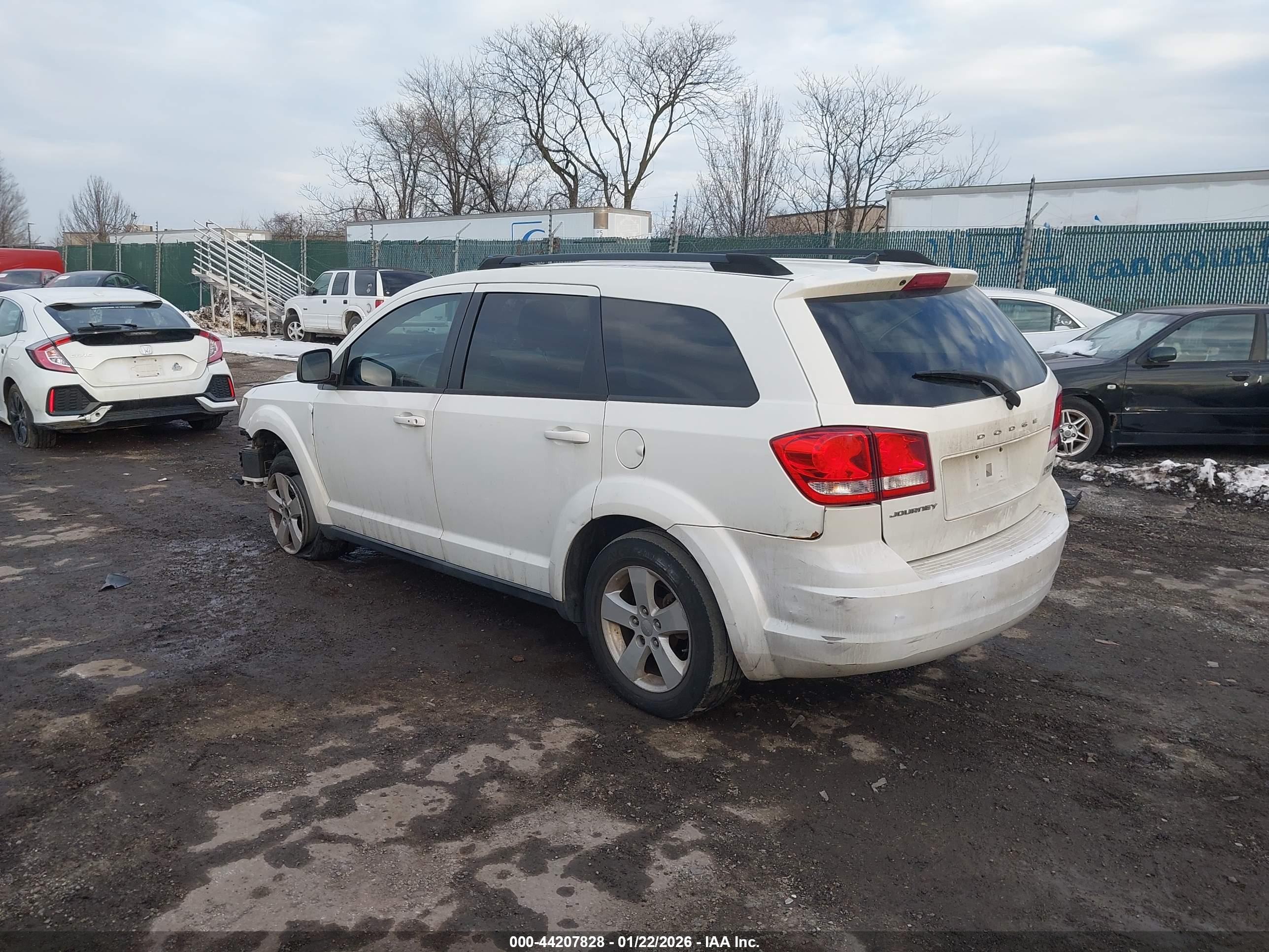 DODGE JOURNEY image 3