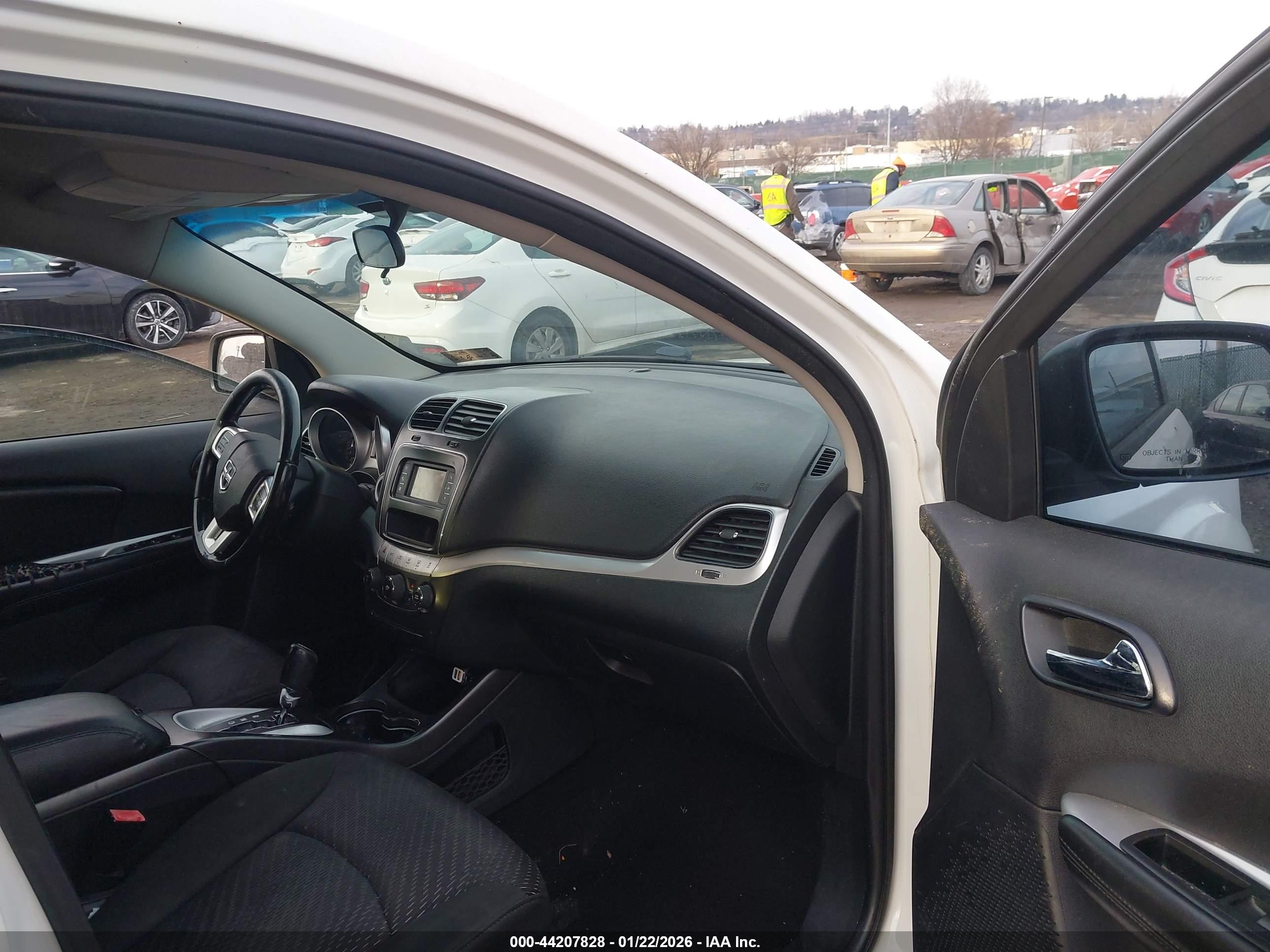 DODGE JOURNEY image 5