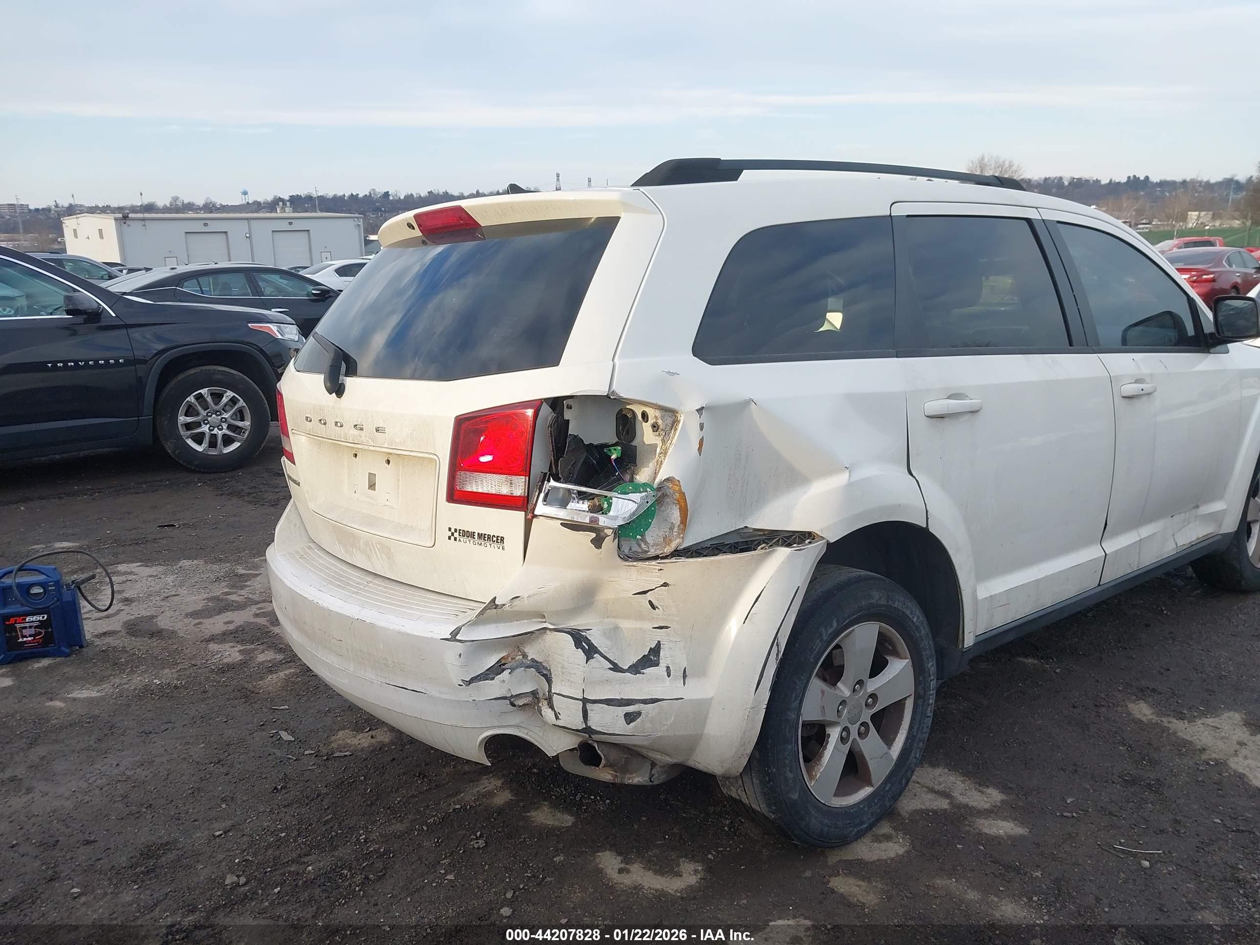 DODGE JOURNEY image 6