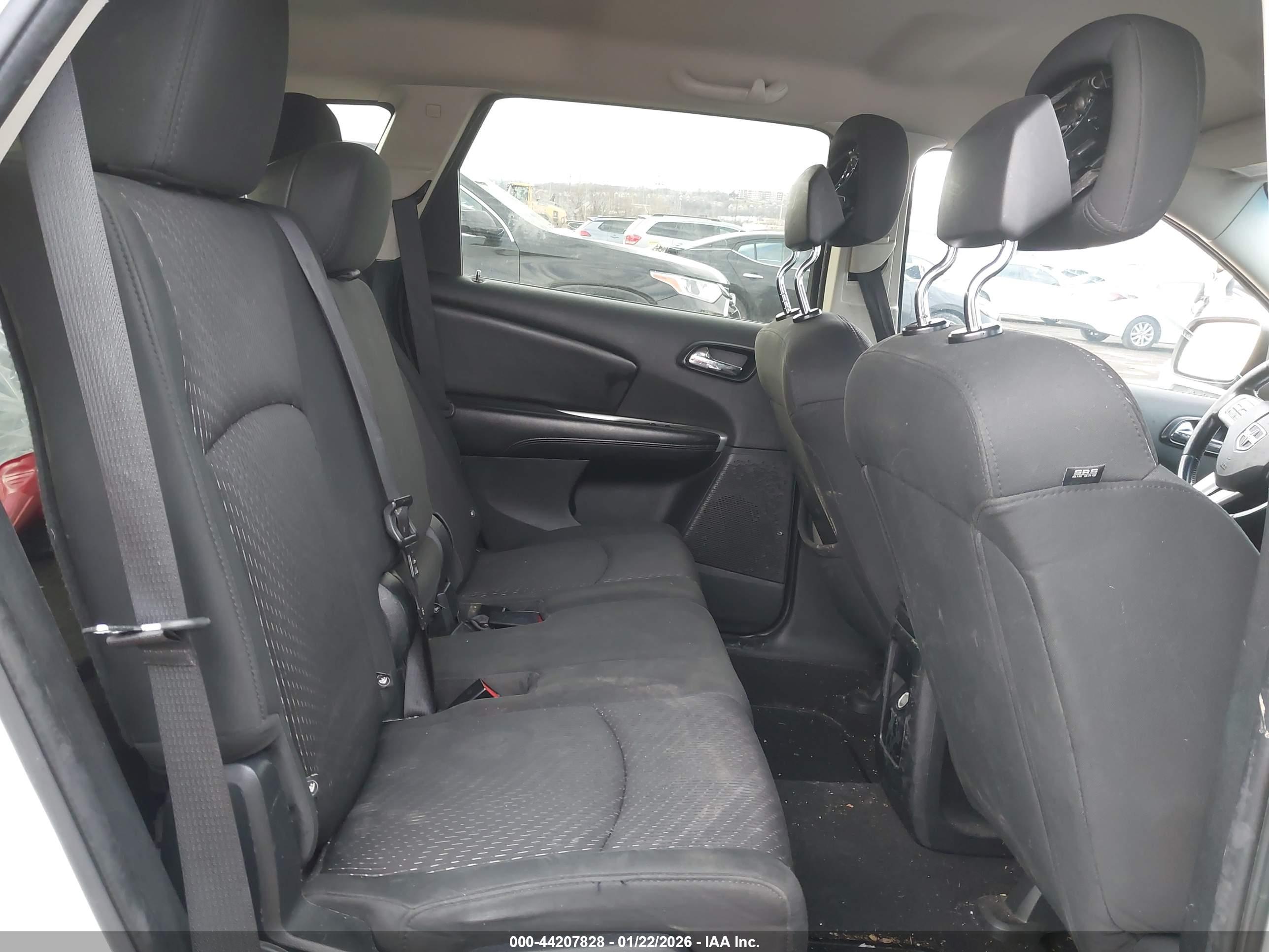 DODGE JOURNEY image 8