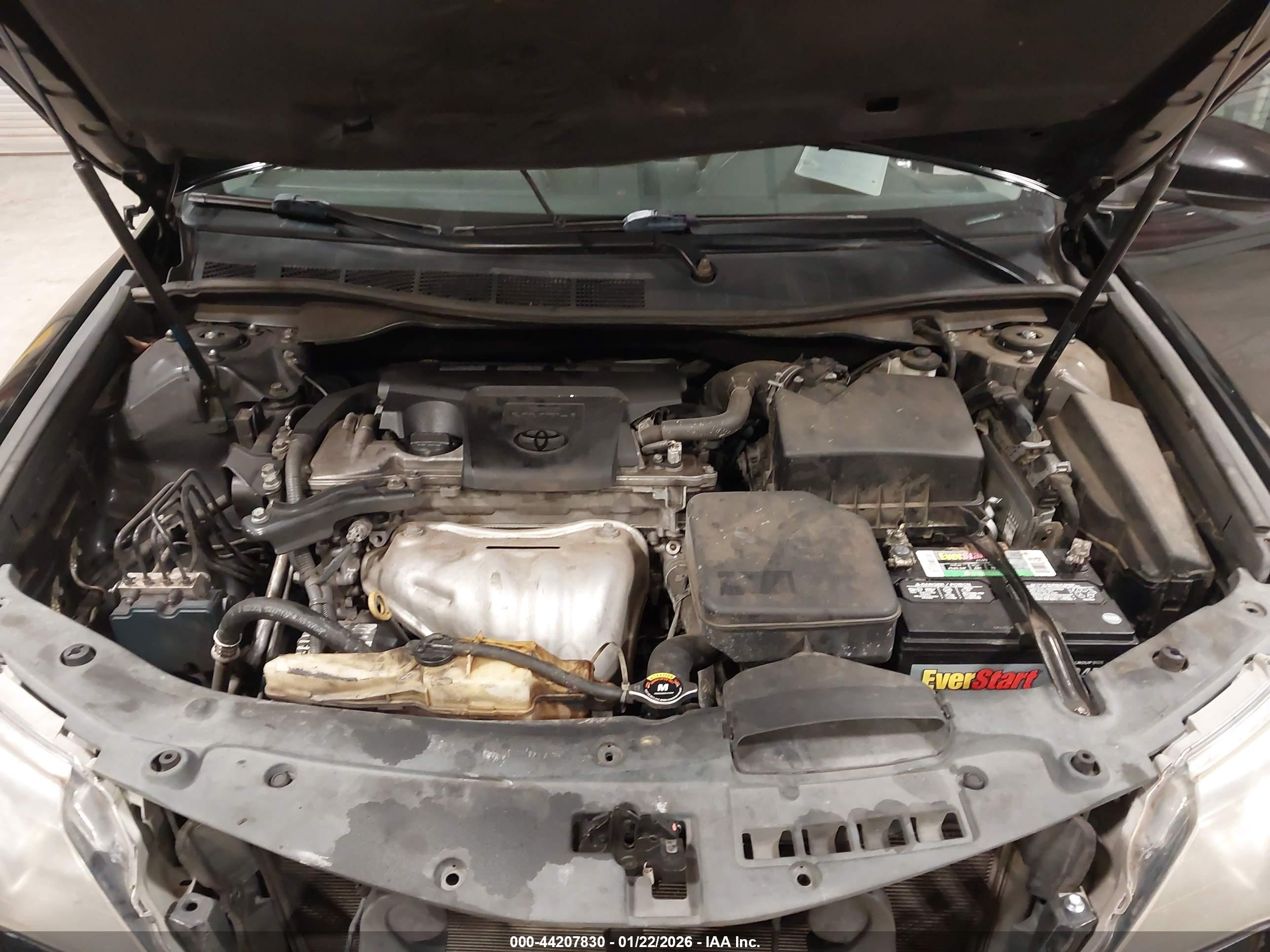 TOYOTA CAMRY image 10