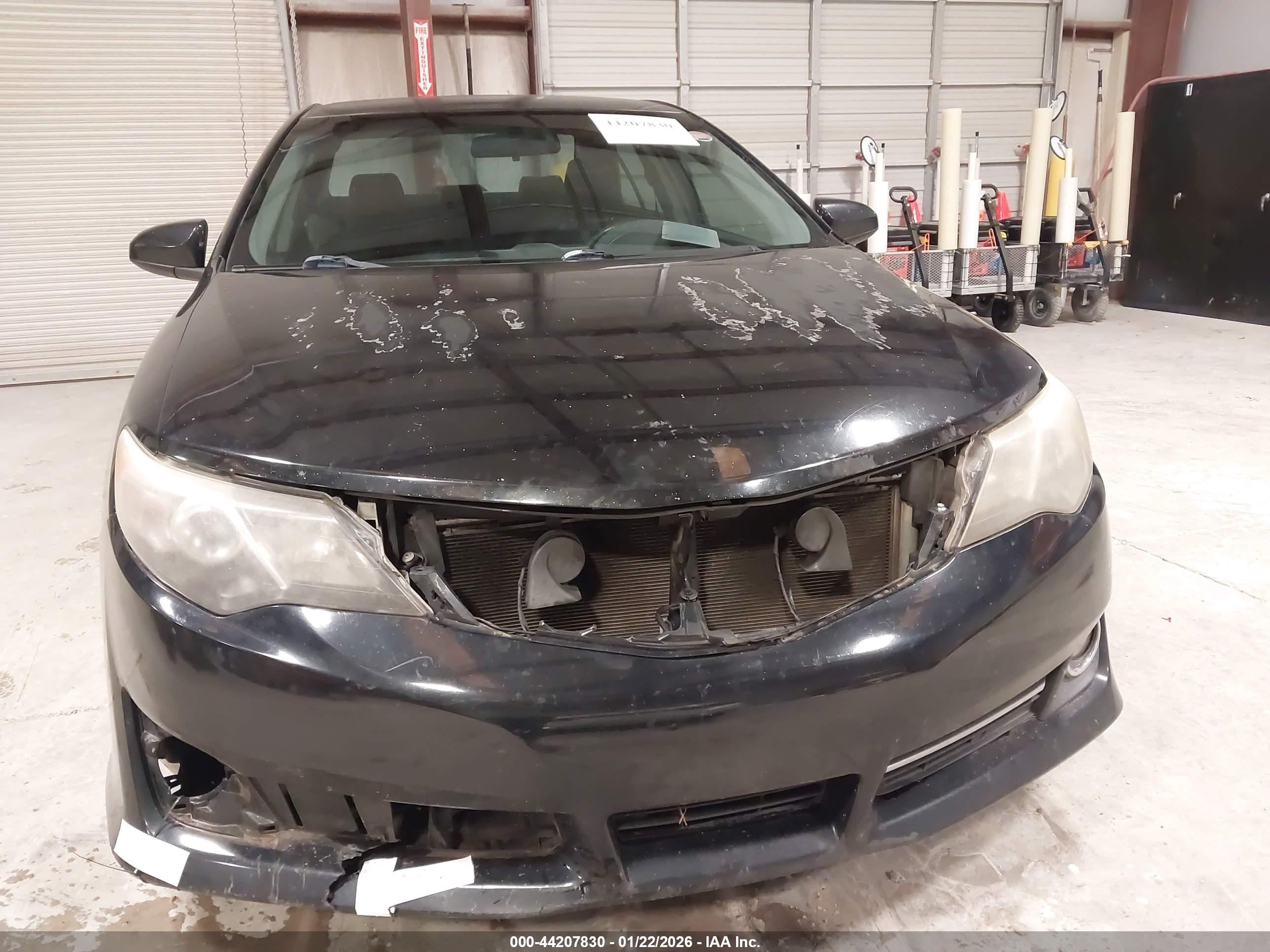TOYOTA CAMRY image 6