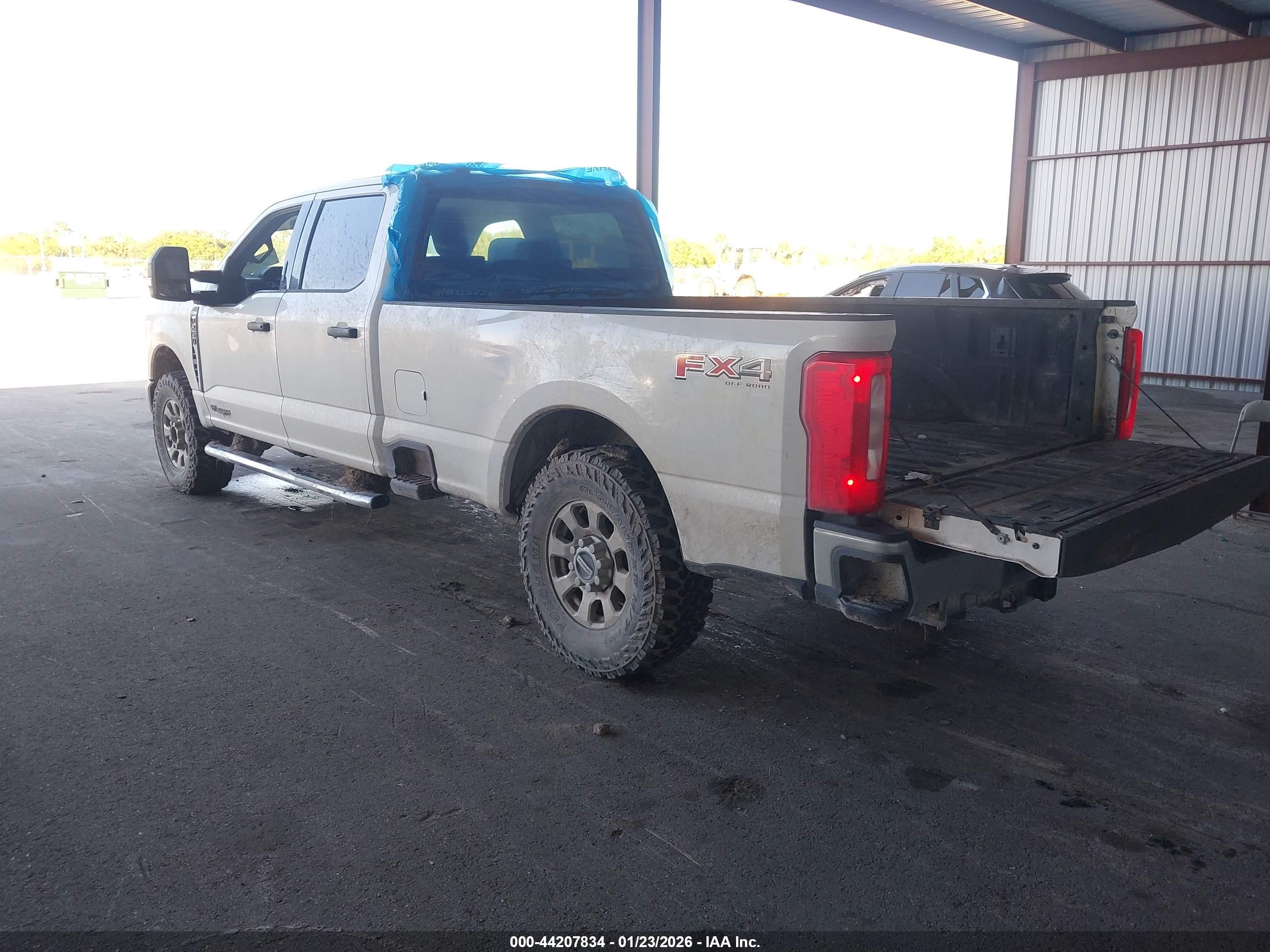 FORD F-250 image 3