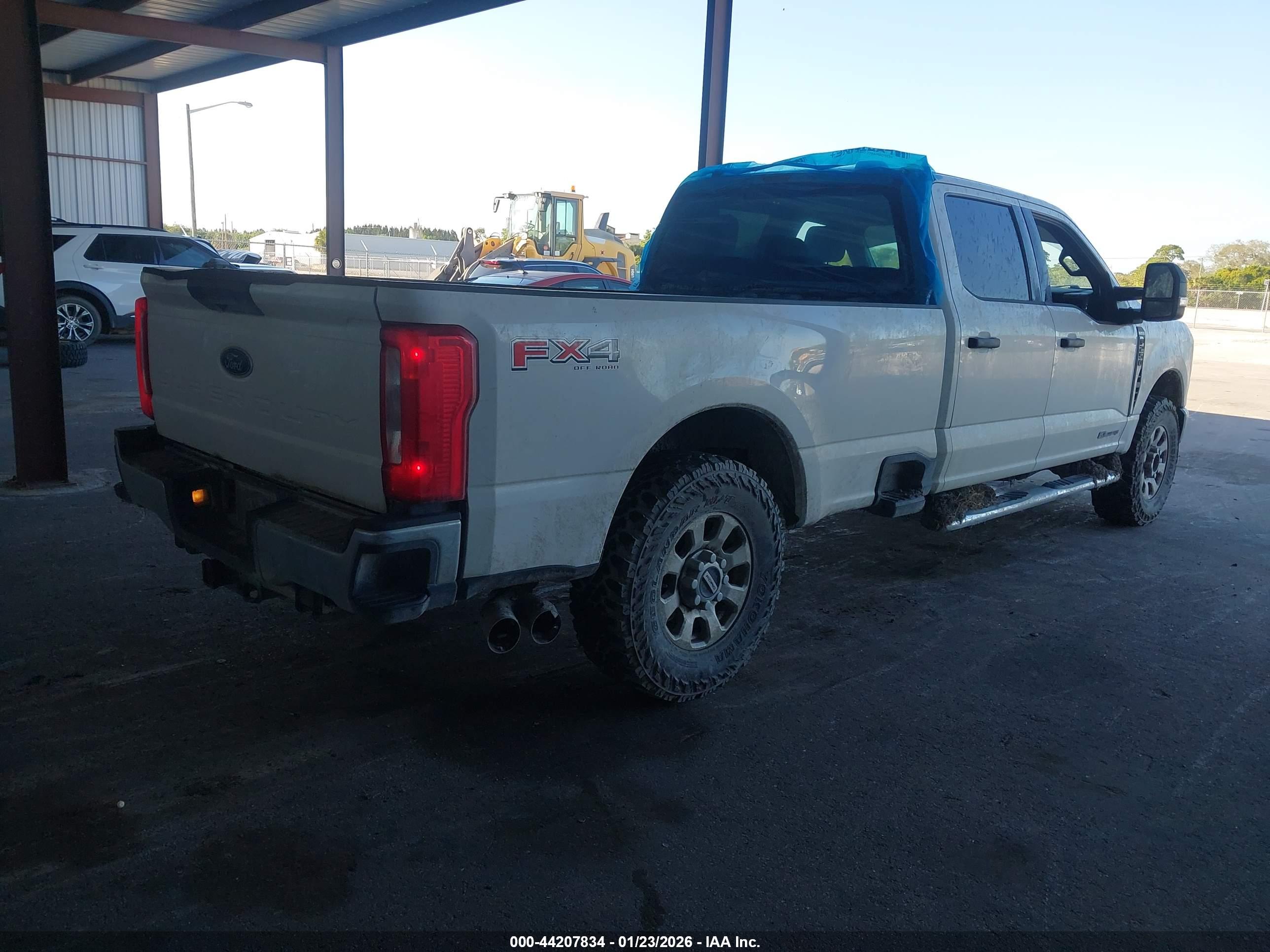 FORD F-250 image 4