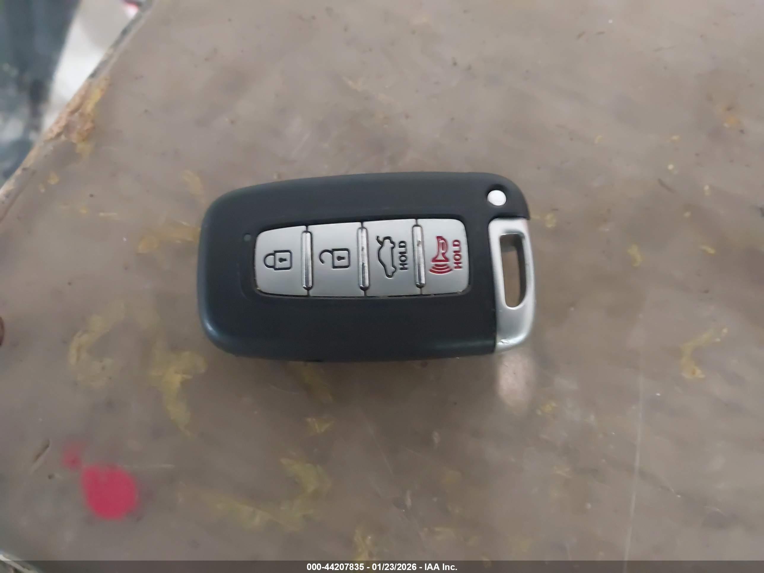 HYUNDAI SONATA image 11