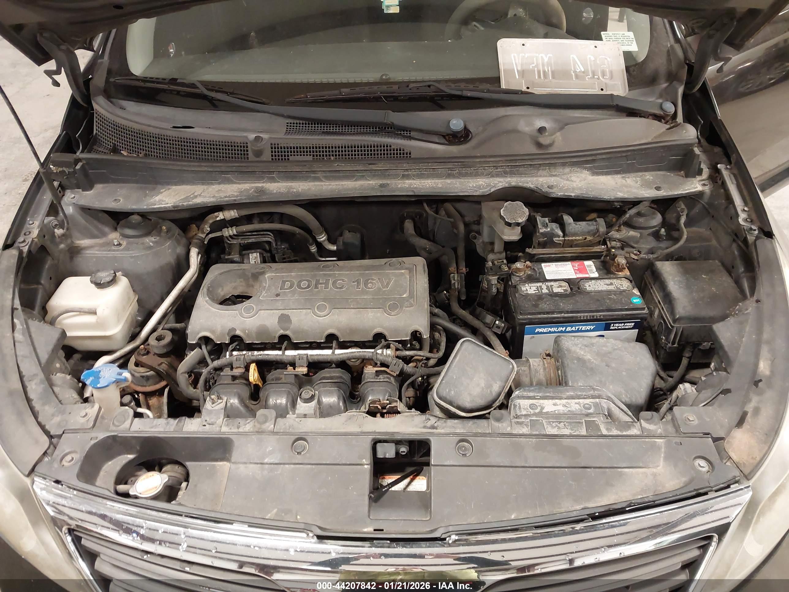 KIA SPORTAGE image 10