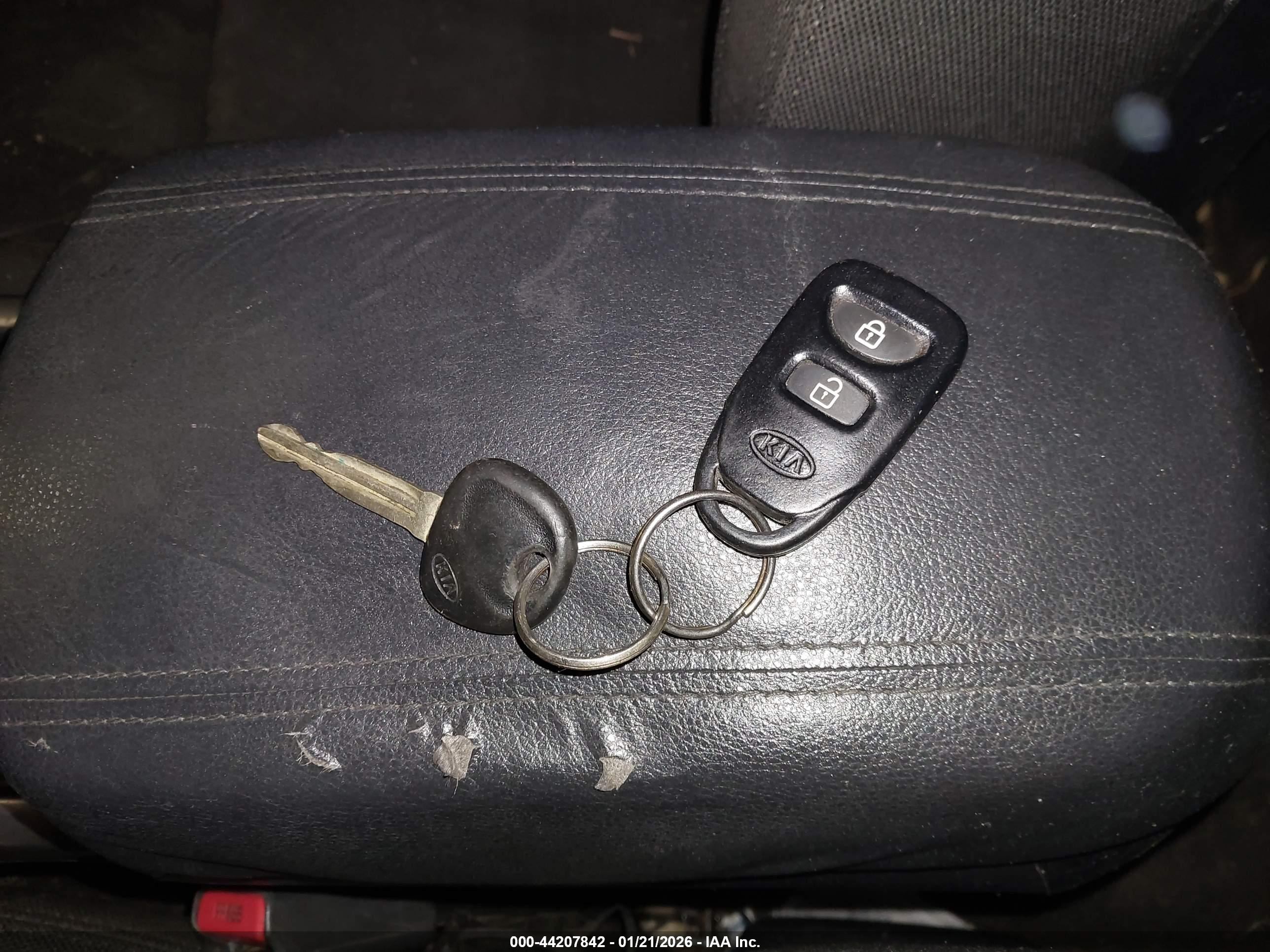 KIA SPORTAGE image 11