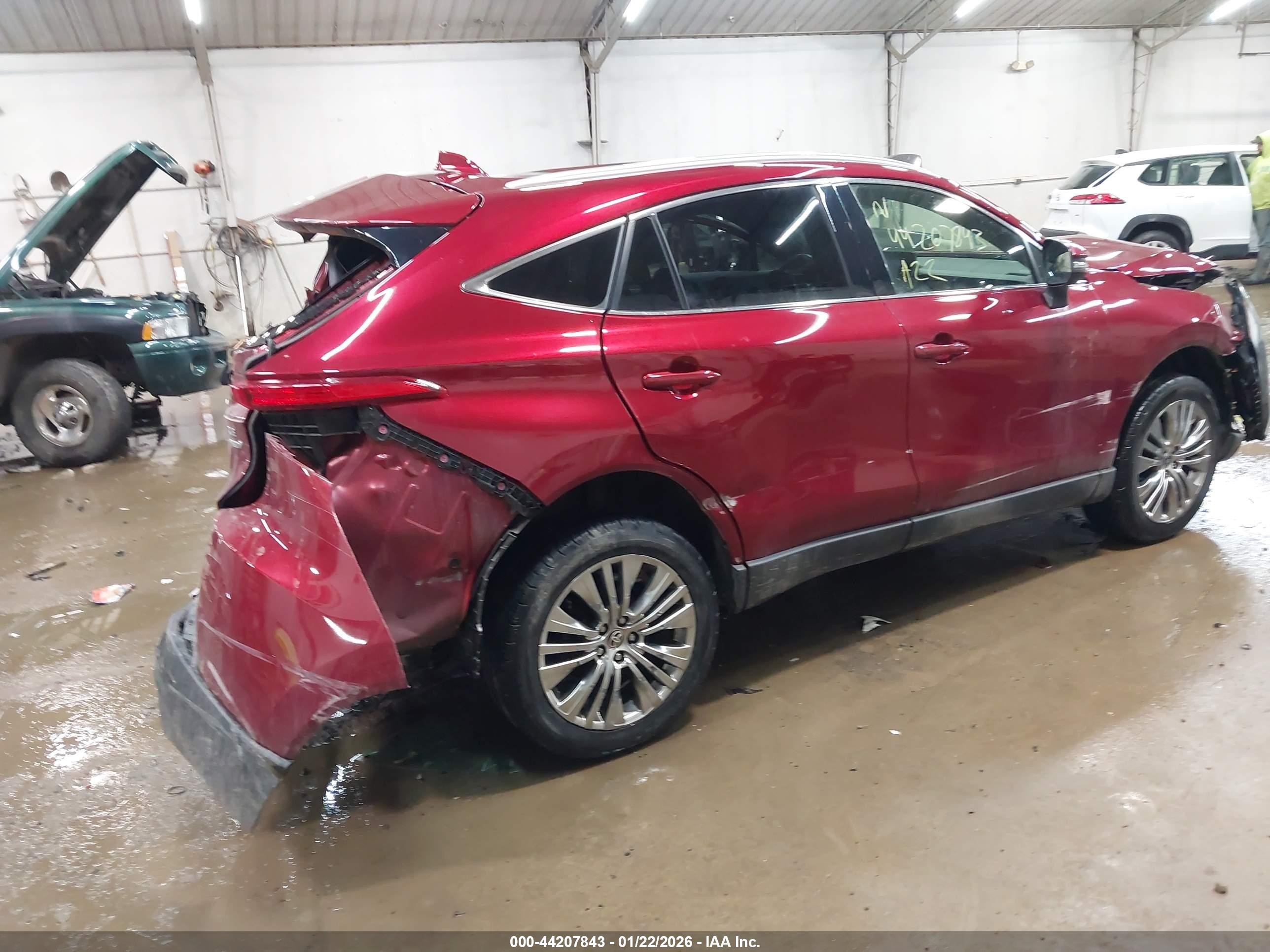 TOYOTA VENZA image 4